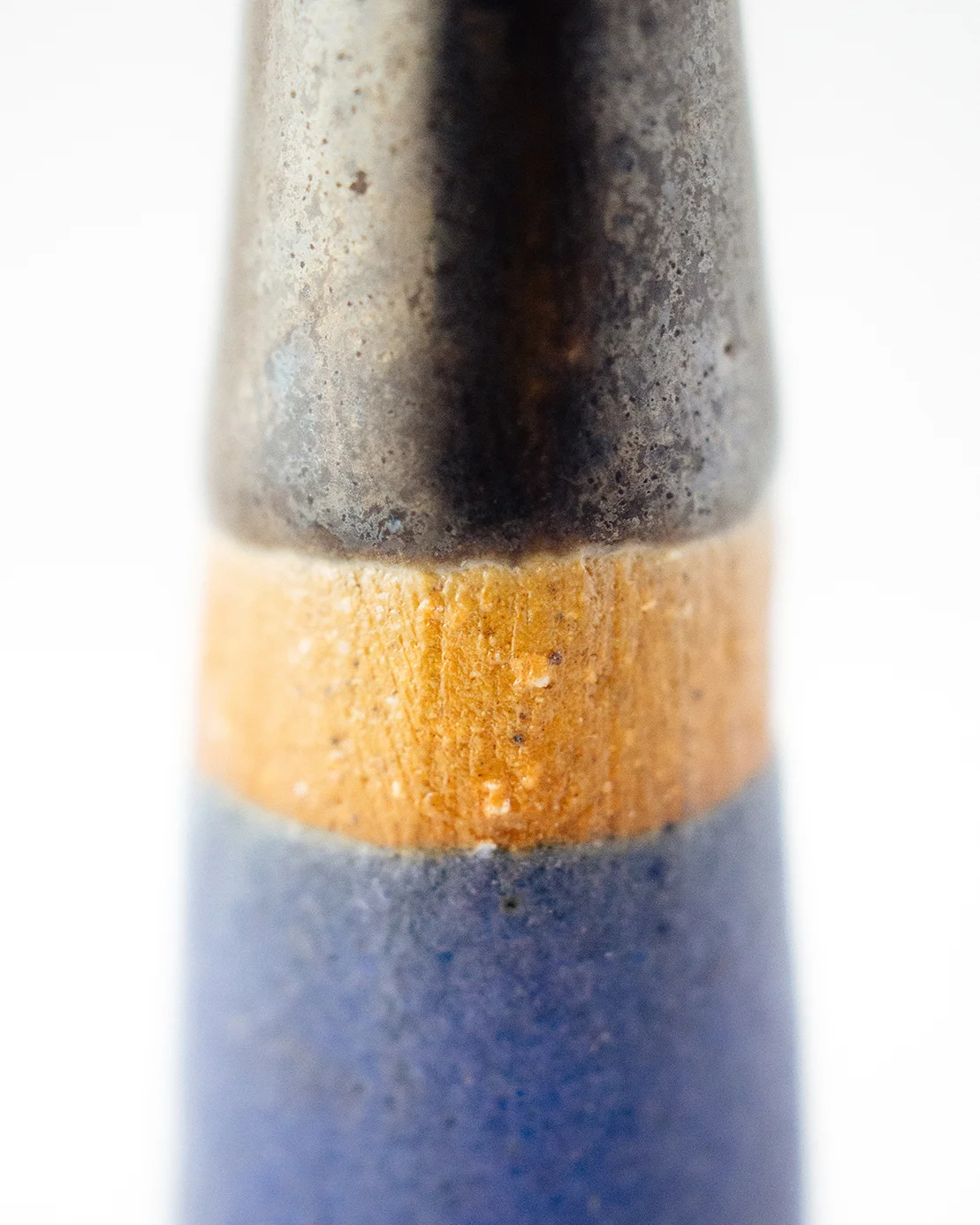 MOCOIA_CERAMICS_CONE_BAGUE_NoirBleu_100dpi_2.jpg