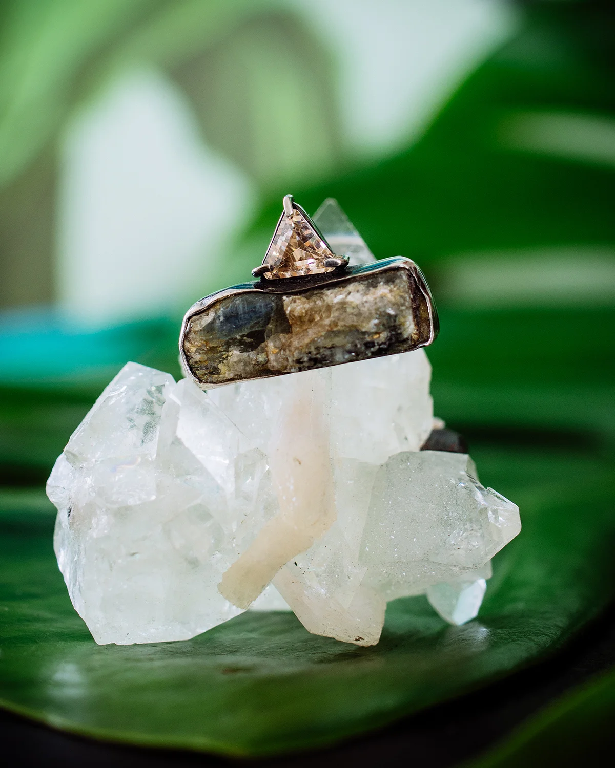 VINTAGE_LABRADORITE_1_small.jpg