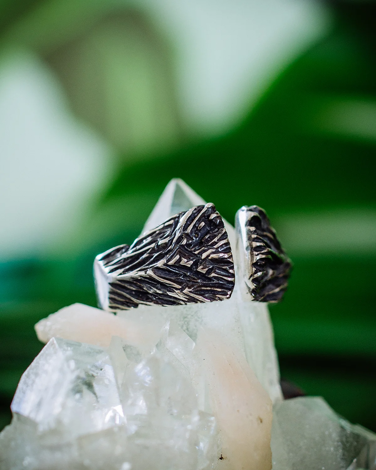 MOCOIA_Bague_LaSauvage_2_small.jpg