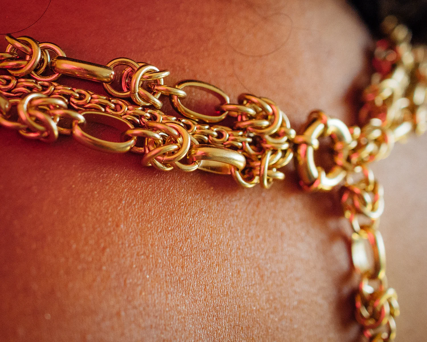 MOCOIA_2019_Petillante_Collier_3Rangs_n2_11_small.jpg