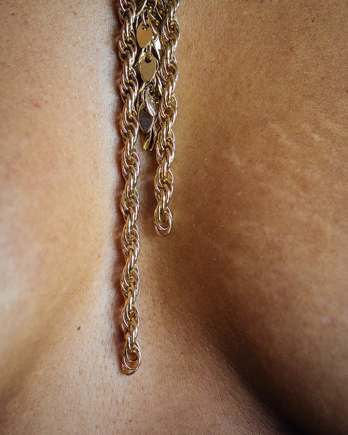 MOCOIA_2019_Petillante_Collier_Cascade_5_small.jpg