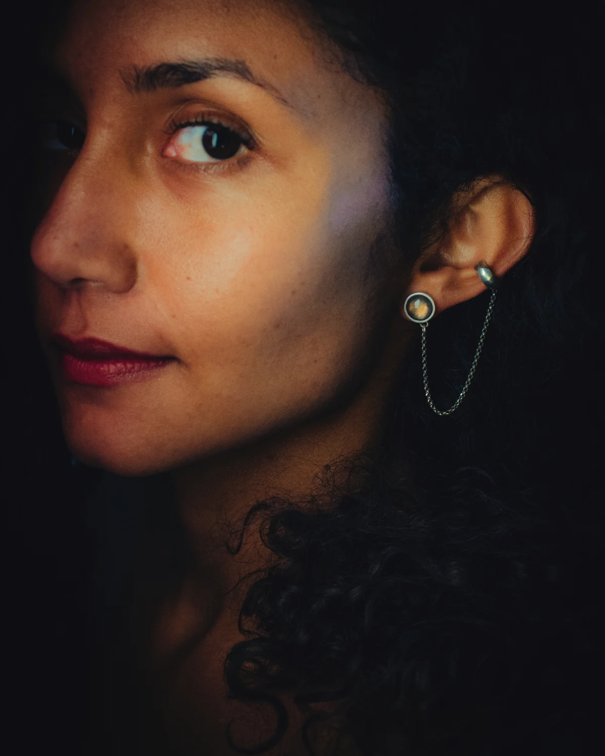 MOCOIA_2019_Meteores_Studs_wCuff_UniversEstAToi_11_small.jpg
