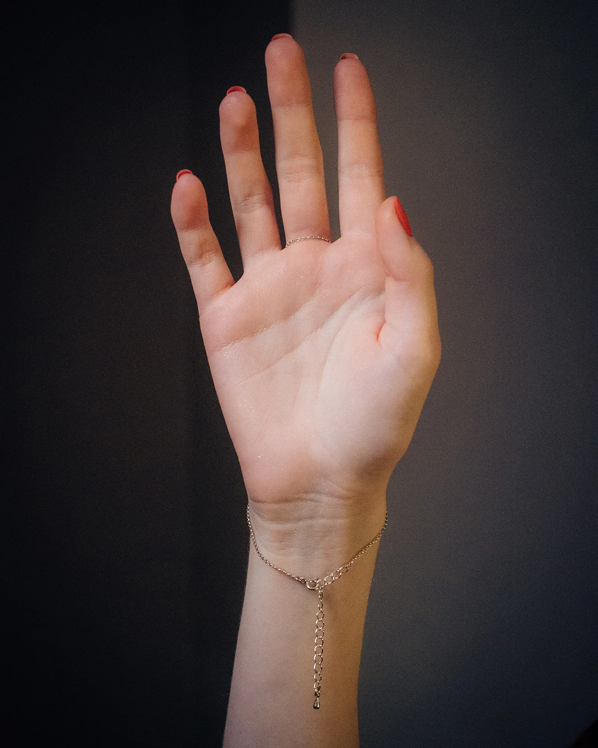 MOCOIA_2019_Meteores_Handlace_LuzAMano_Fino_4_small.jpg