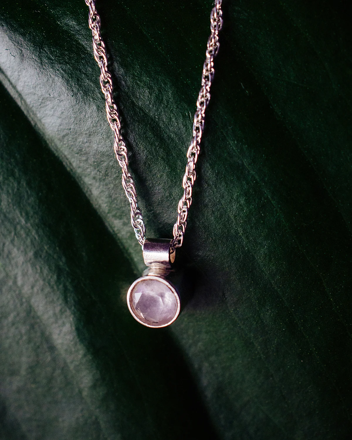 MOCOIA_2019_Meteores_Collier_Coracaozinho_4_small.jpg