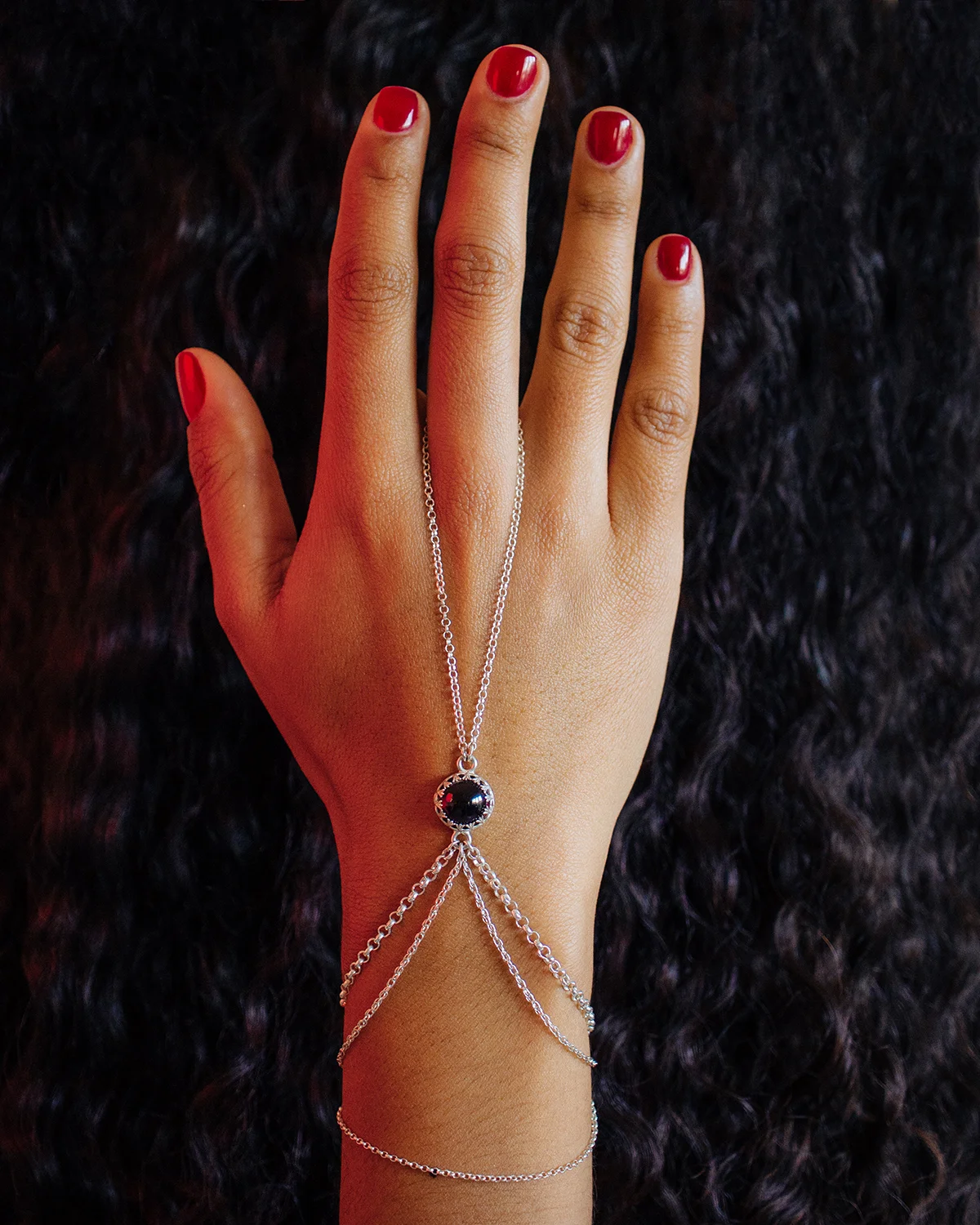 MOCOIA_2019_Meteores_Handlace_FuegoDePiel_2_small.jpg