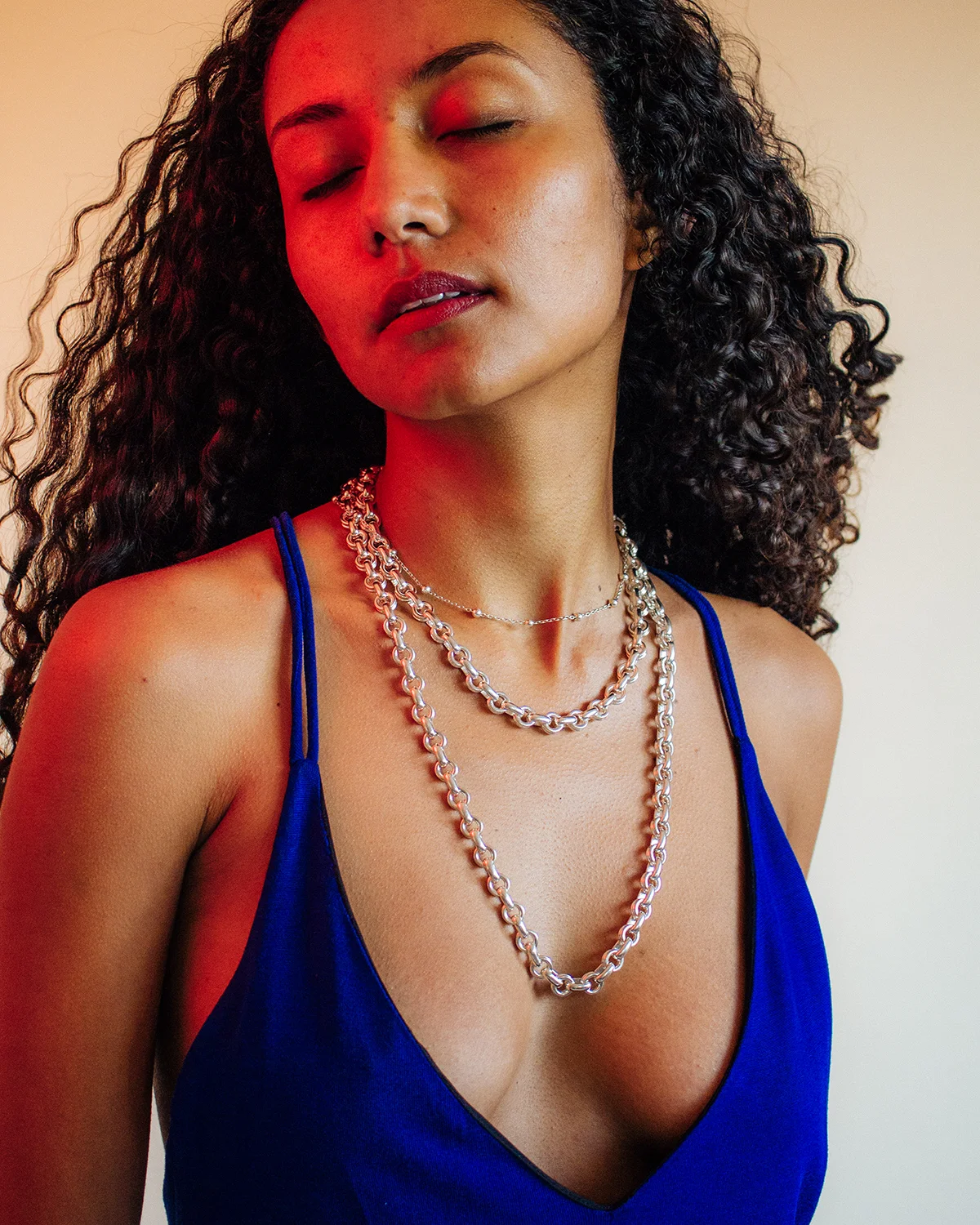 MOCOIA_2019_NudeAndBold_SelvagemRDCetSAUTOIR_etASTRES_2_small.jpg