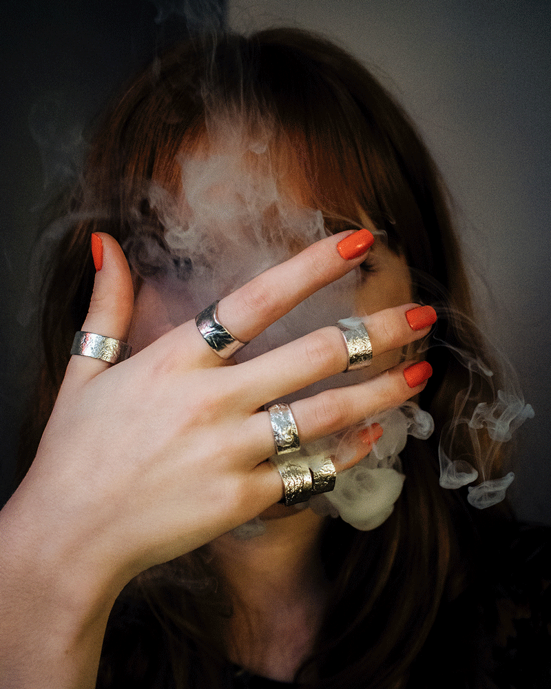 MOCOIA_2019_FrissonsDAmour_EnEmoi.gif