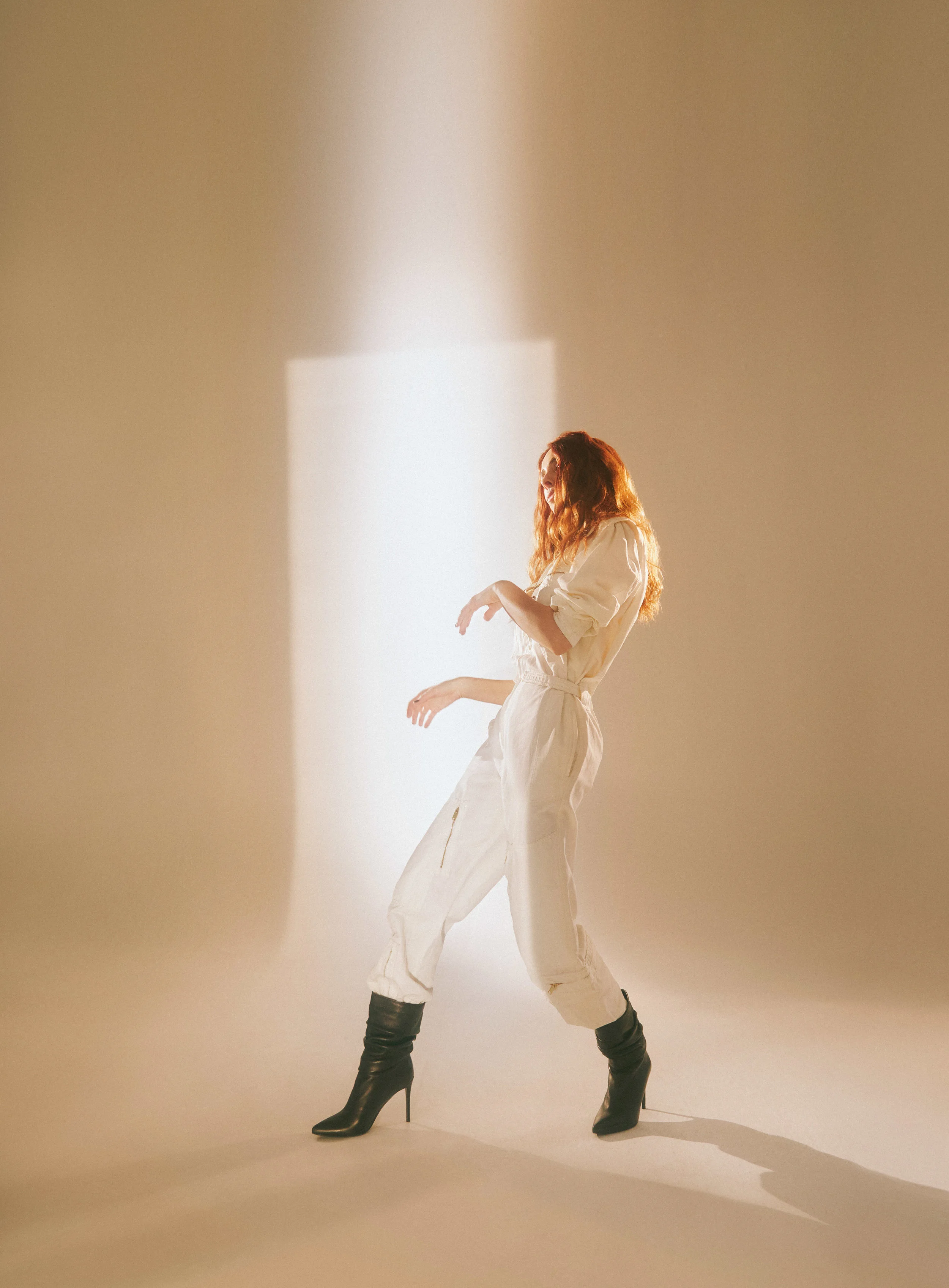 Vogue_2019_02_1814749_sRGB_Low.jpg