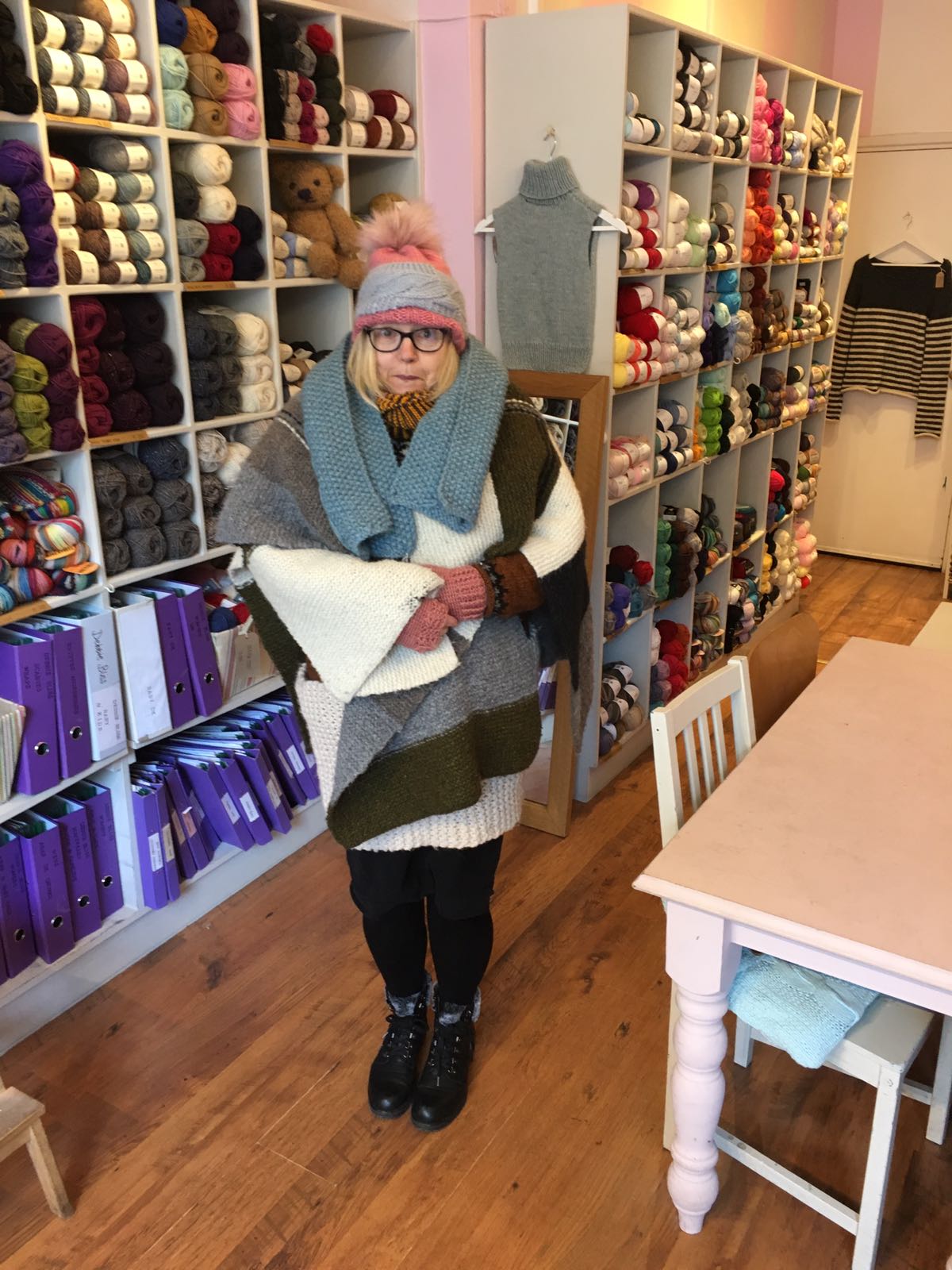 It was really cold that day. I work part time in Wool Bath, so decided to wear all the knitted things I could fiffind.