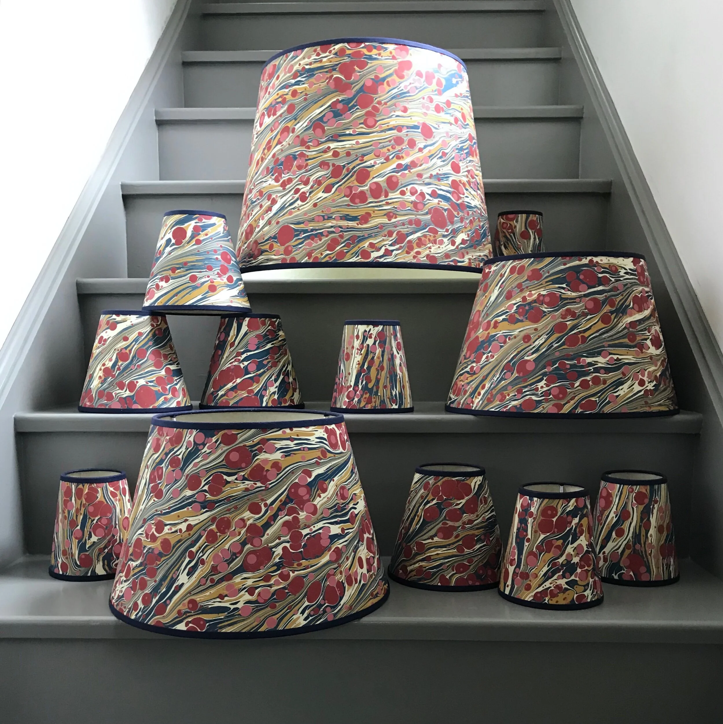 2048FF7B-759B-4EA6-9D9E-2DFF178ECB53