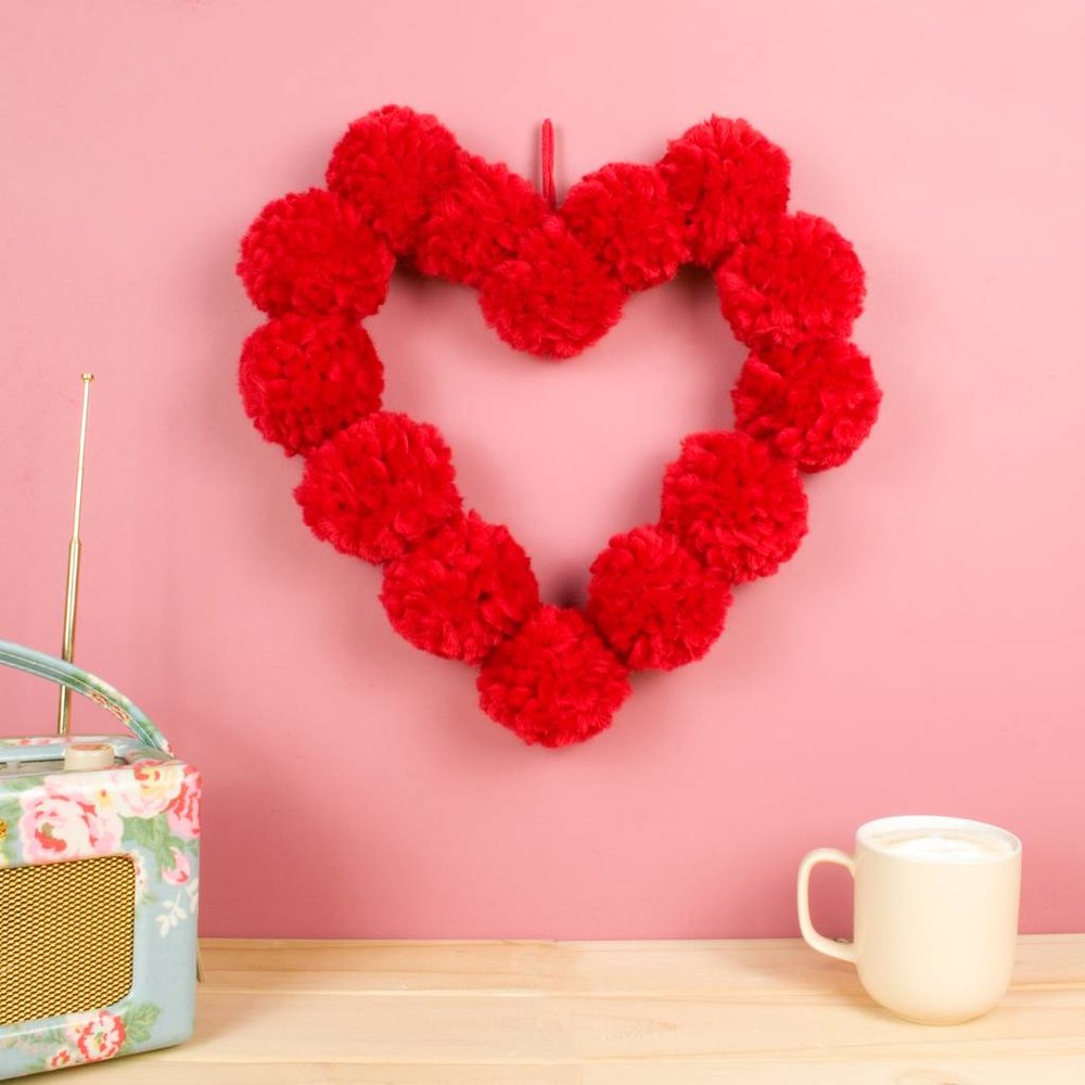 original_pom-pom-heart-hanging-wall-decoration (1).jpg