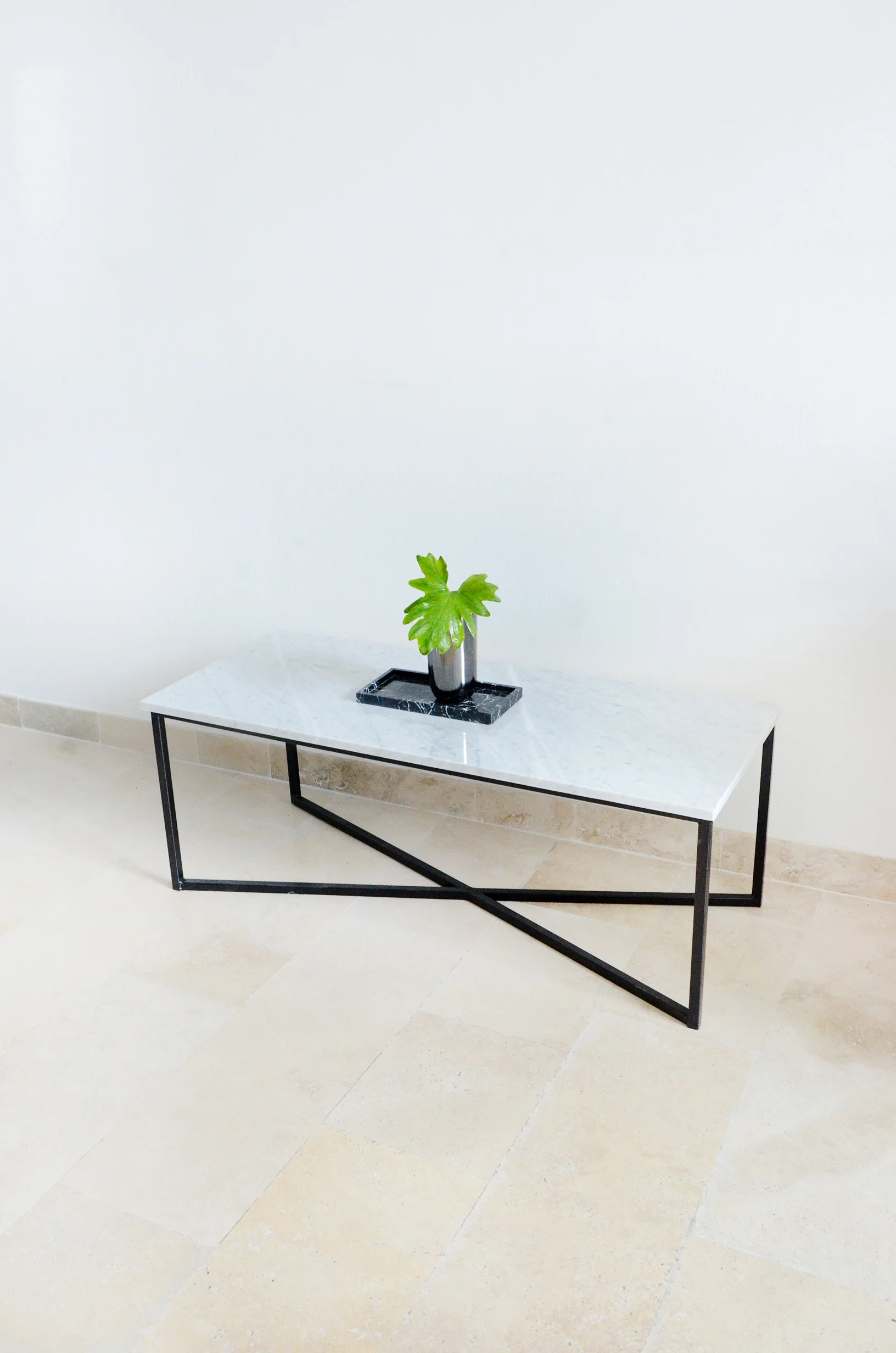 Marmol COSMO Carrara 2.jpg