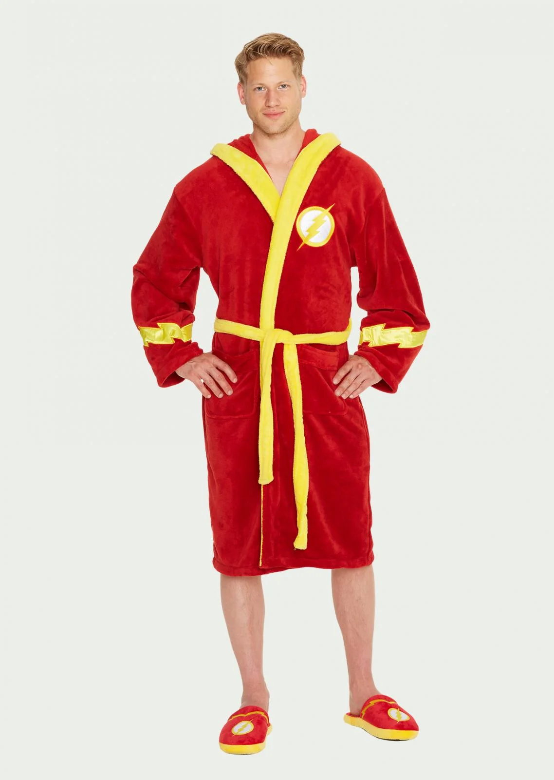 Flash_Bathrobe_Hood-down_3.jpg