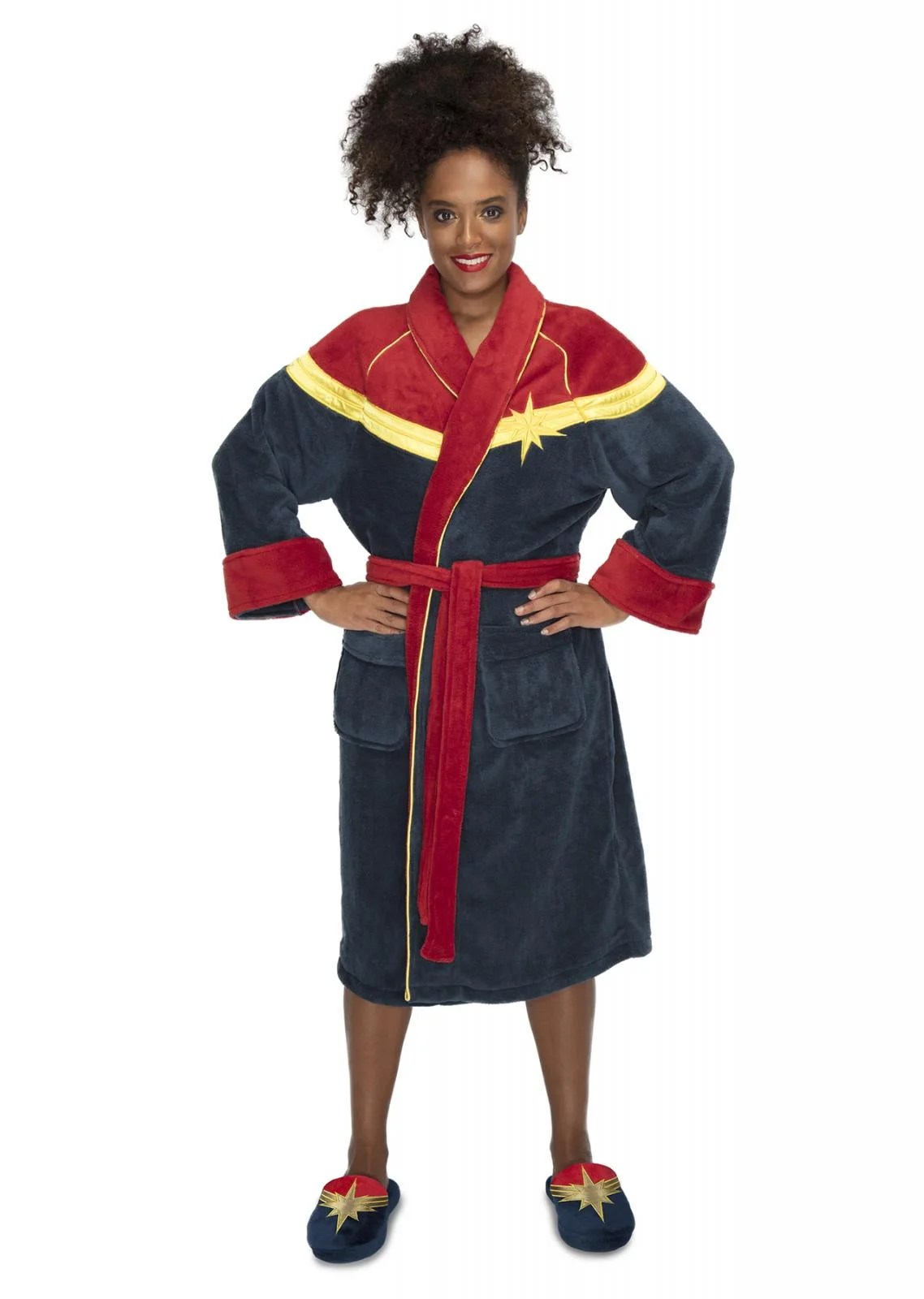 captain_marvel_bathrobe.jpg