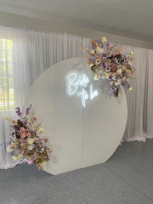 White Round Acrylic Backdrop - Wedding & Event Designer