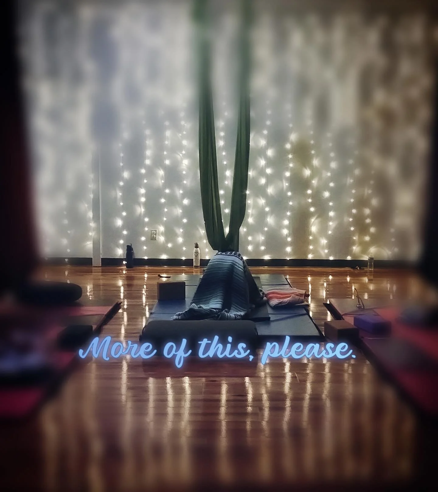 Restorative Aerial stats today! 
Sunday 6pm

Relax, release, rejuvenate 

#yoga #restorativeyoga #cincinnatiyoga