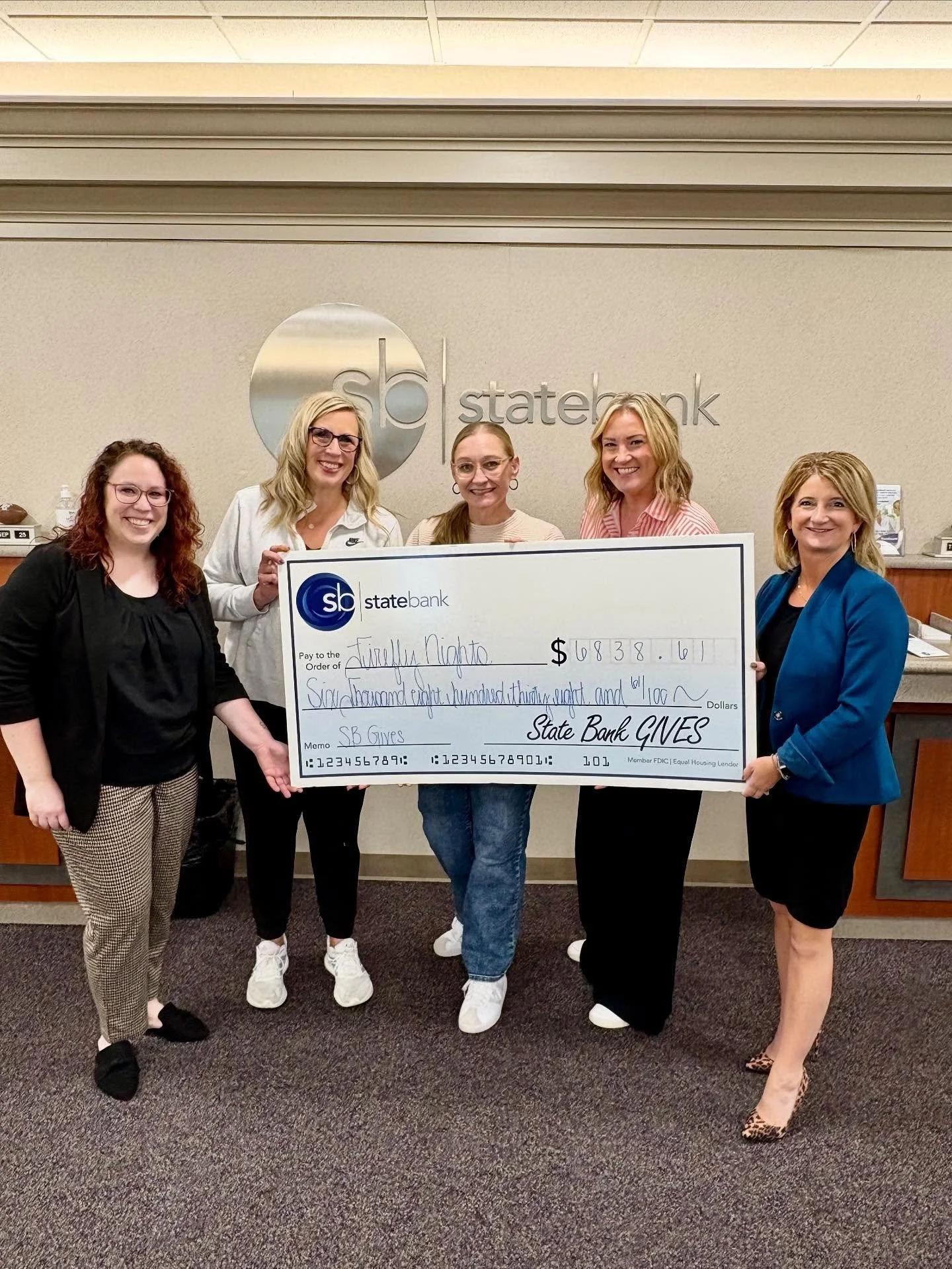 ✨ A huge THANK YOU to State Bank for helping Firefly Nights shine bright! 🌟 Their generous support helps keeps the magic alive year after year. 💙 It&rsquo;s amazing what happens when a community comes together! Cheers to many more nights full of mu