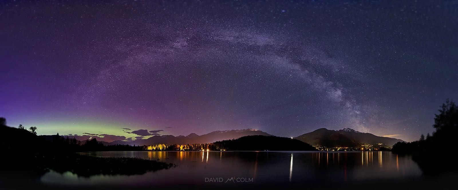 _MilkyWayAurora_Panorama1c.jpg