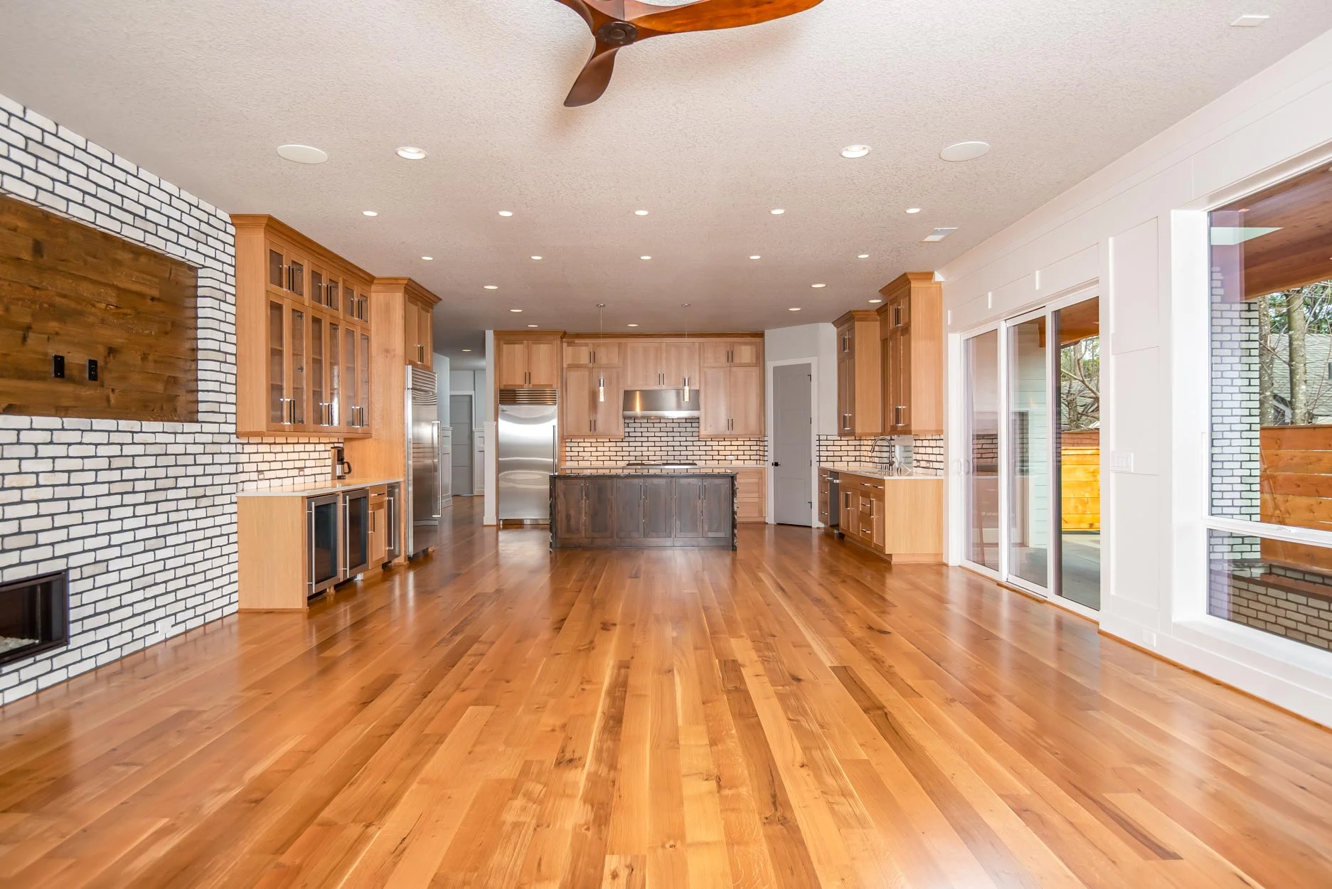 Gecho-Homes-Entertainment-Space.jpg