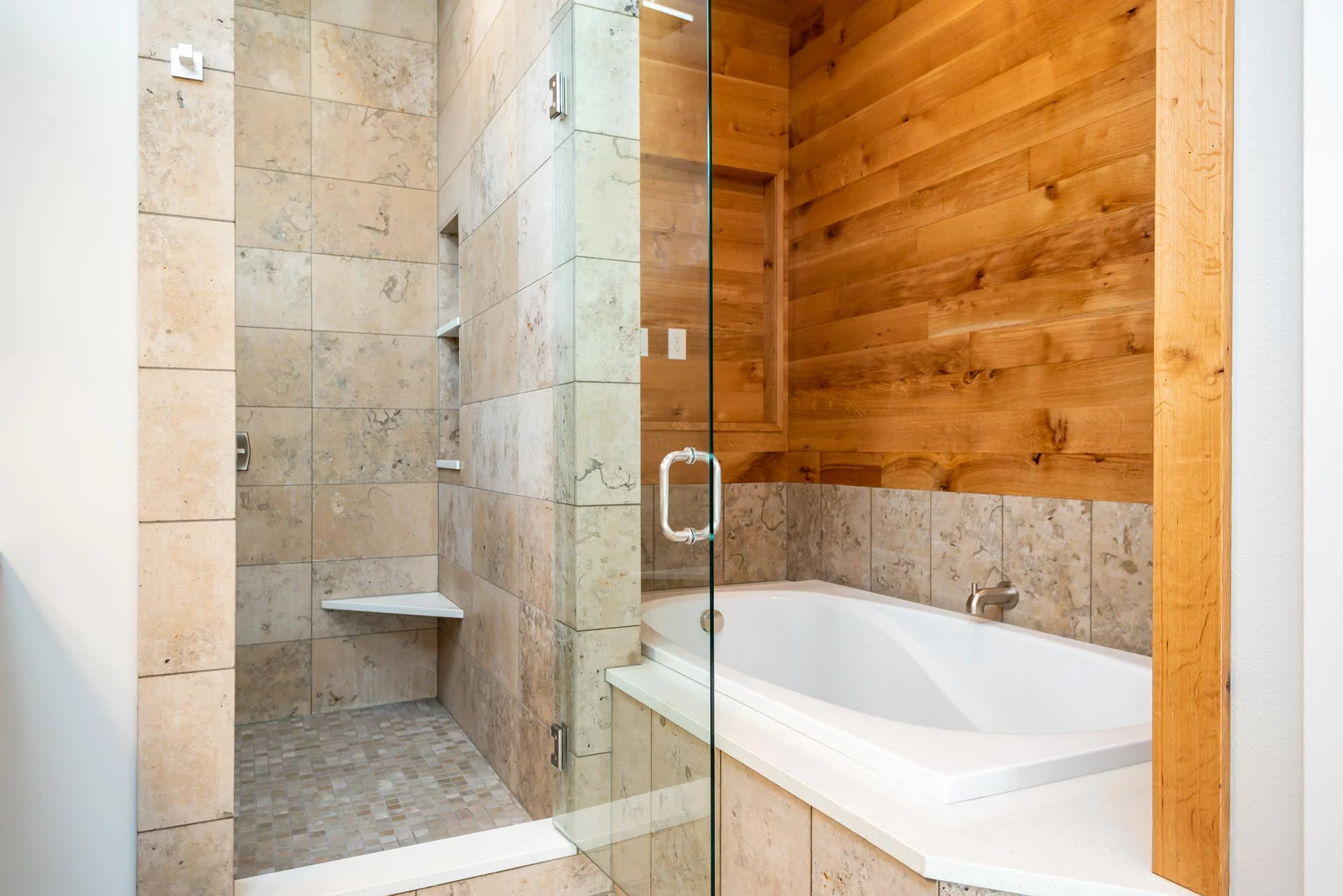 Gecho-Homes-Washougal-Shower.jpg