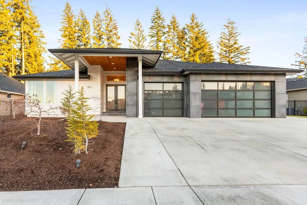 Lake River EstatesFelida Vancouver, Washington Luxury Homes