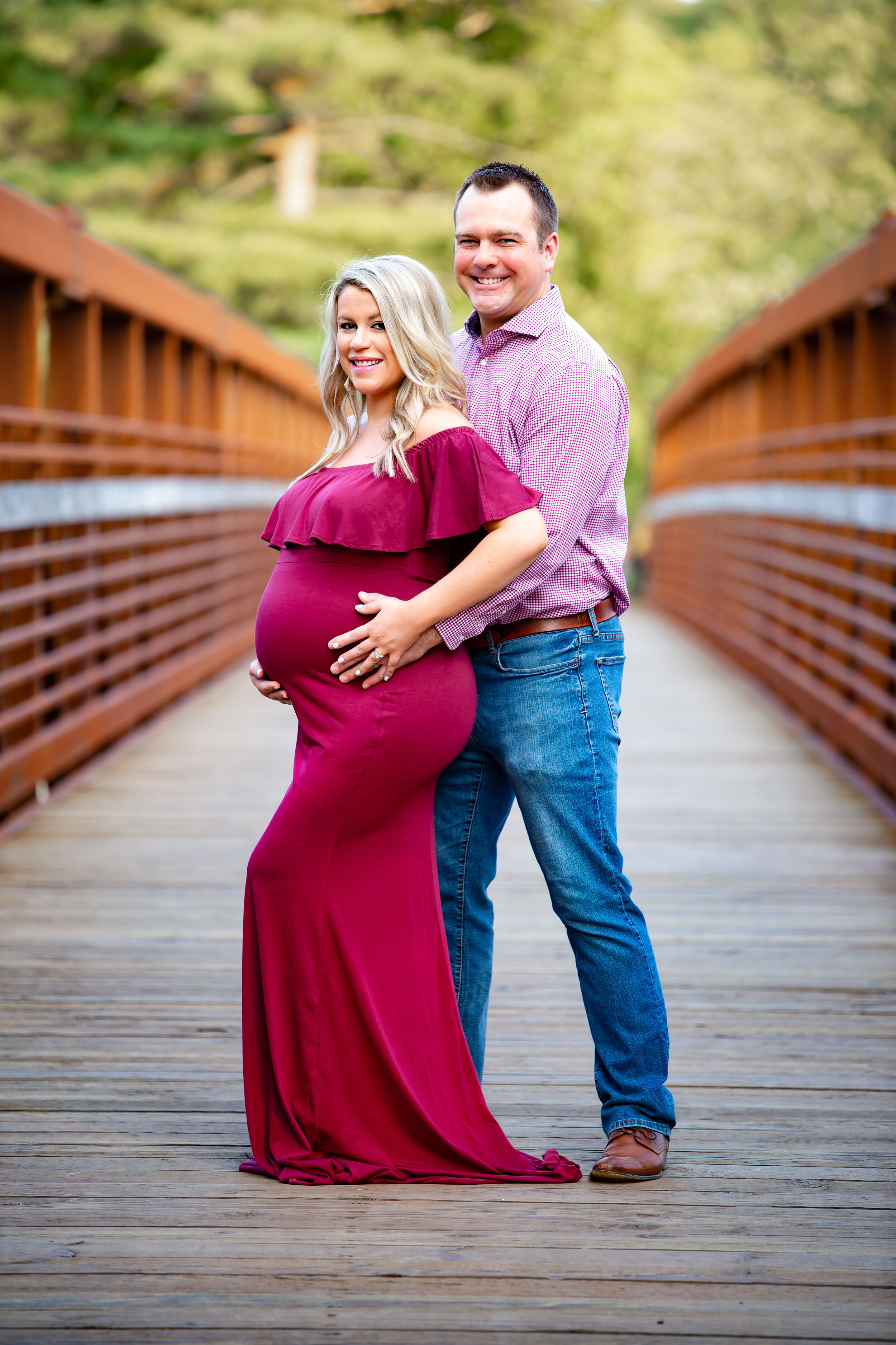 Maternity Photo Ideas | Couple Standing on Bridge | Algonquin Il Photographer