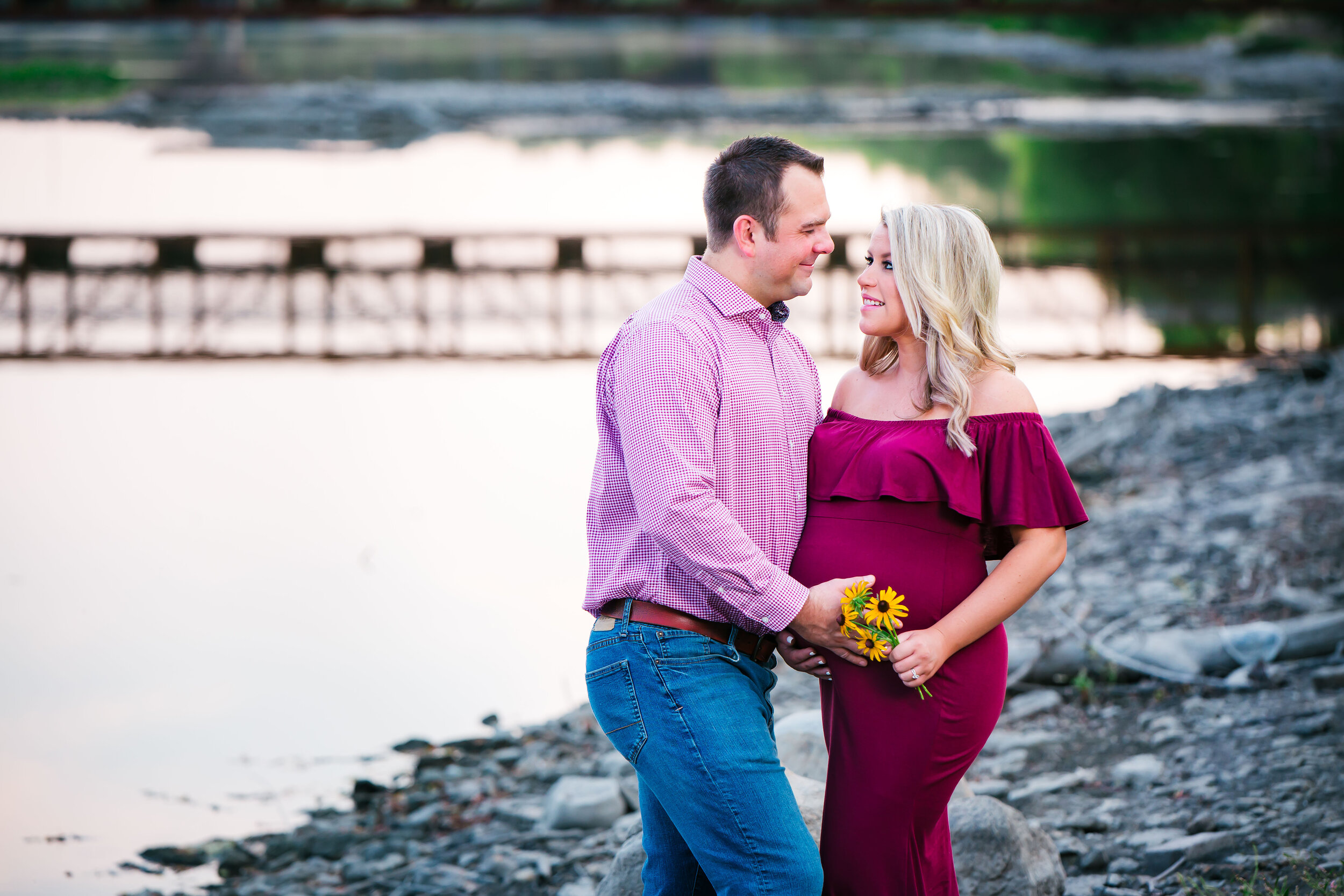 Maternity  Session | Pregnancy Photography | Algonquin IL | Fabyan Forest Preserve in Geneva IL