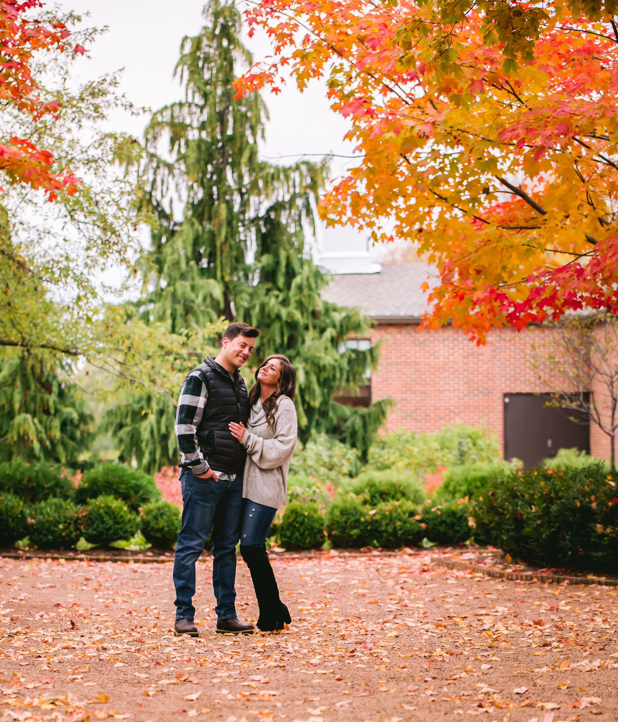 Cantigny Park Engagement Photography / Lake in the Hills IL. / Algonquin IL Engagement Photographer