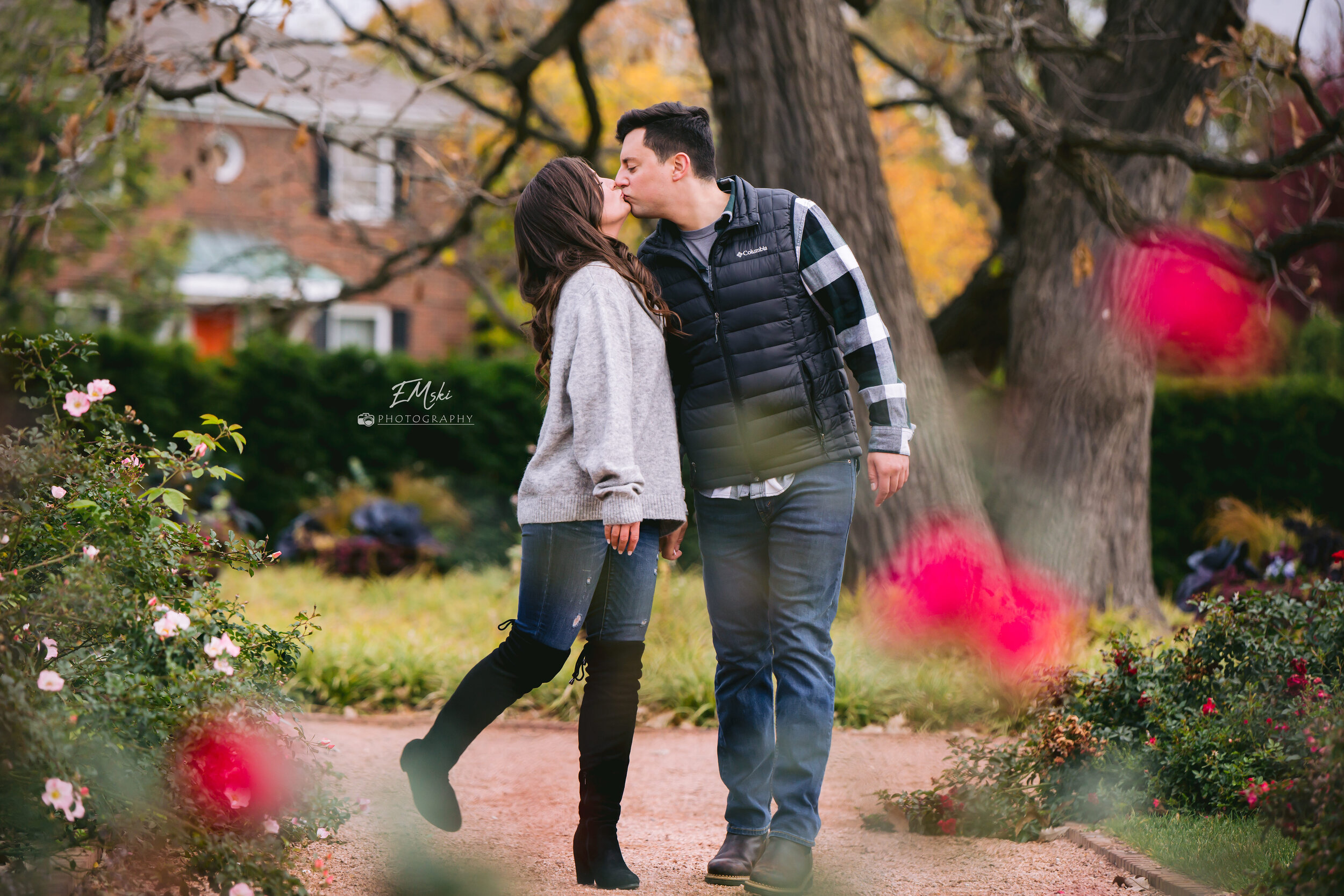 Chicago Engagement Photography - Cantigny Park in Wheaton IL