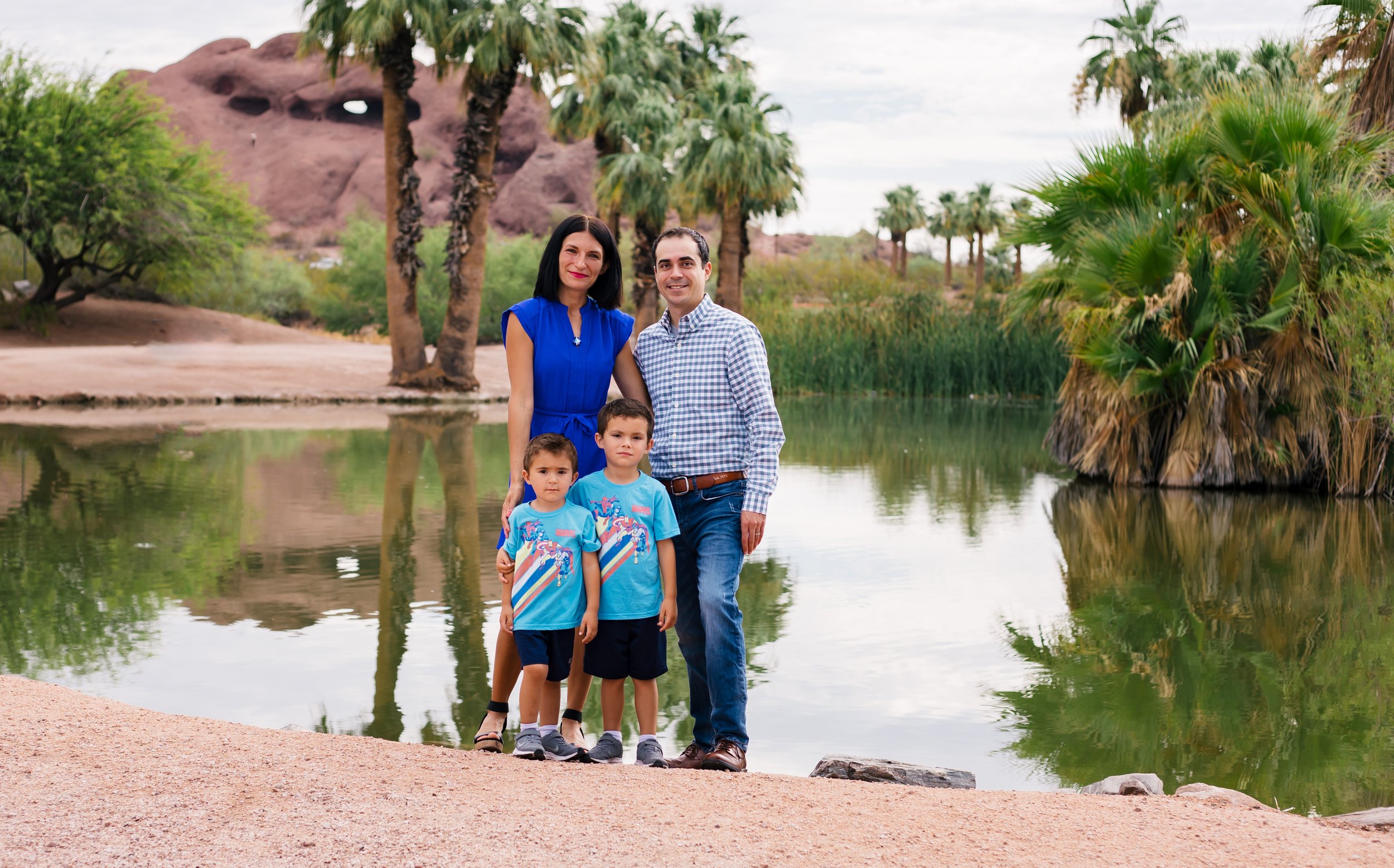 Family session at Papago Park - Phoenix Arizona