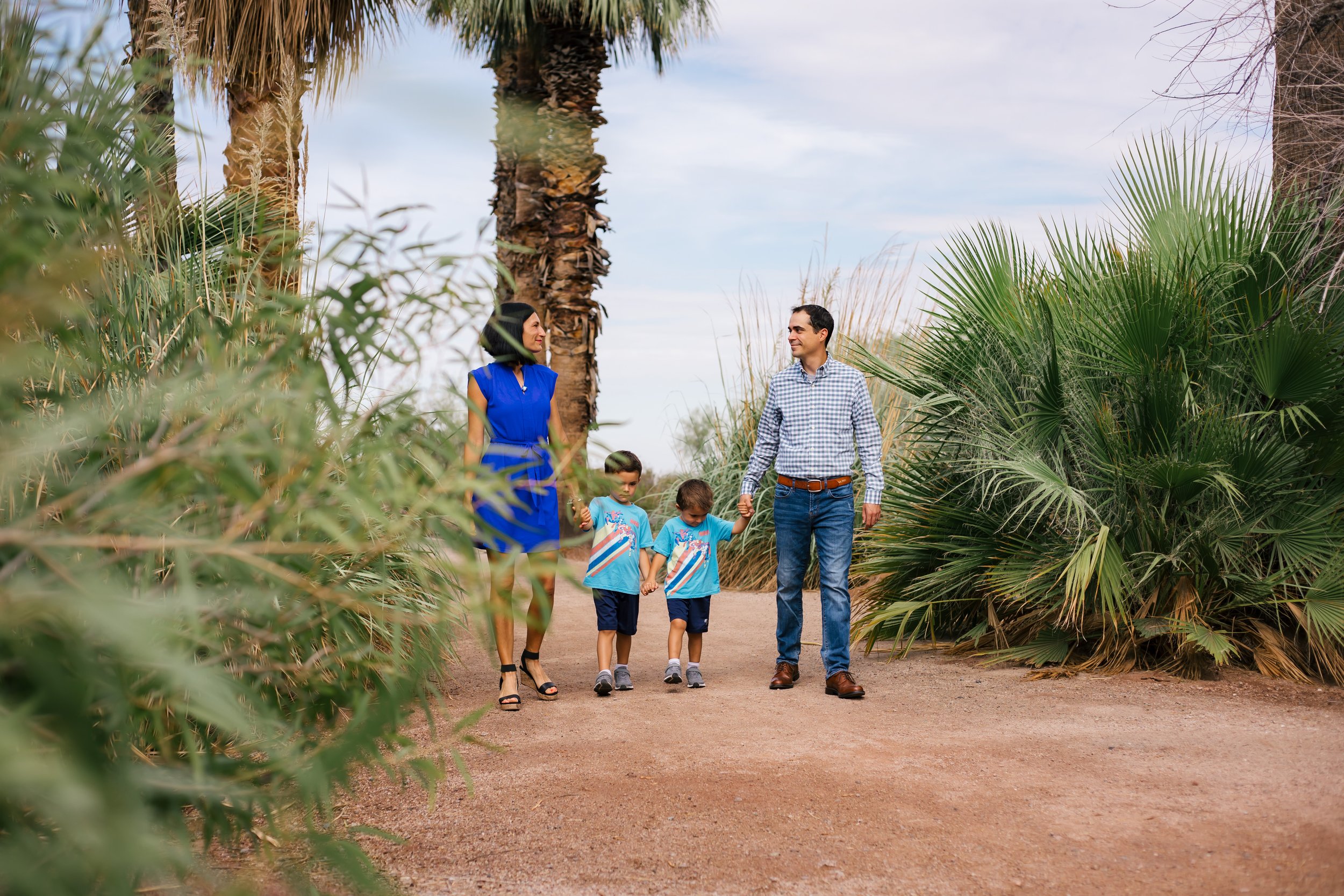 Family Photographer in Goodyear Arizona