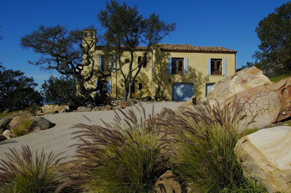 SANTA BARBARA ARCHITECTURE