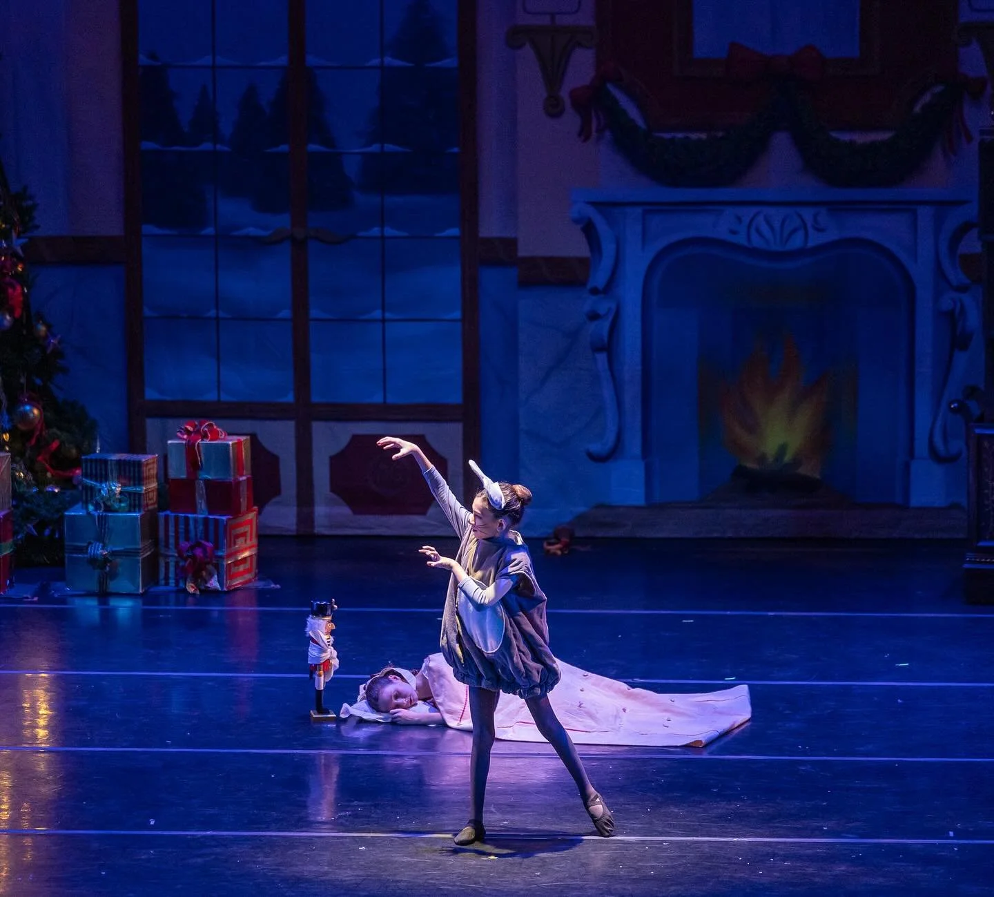 Calling ASB students in Level 3+!! ✨
Commonwealth Ballet is holding auditions for their production of The Nutcracker THIS SUNDAY 9/14 at our studios! 🩰 This production is always a favorite within and beyond our community as well as an amazing perfor