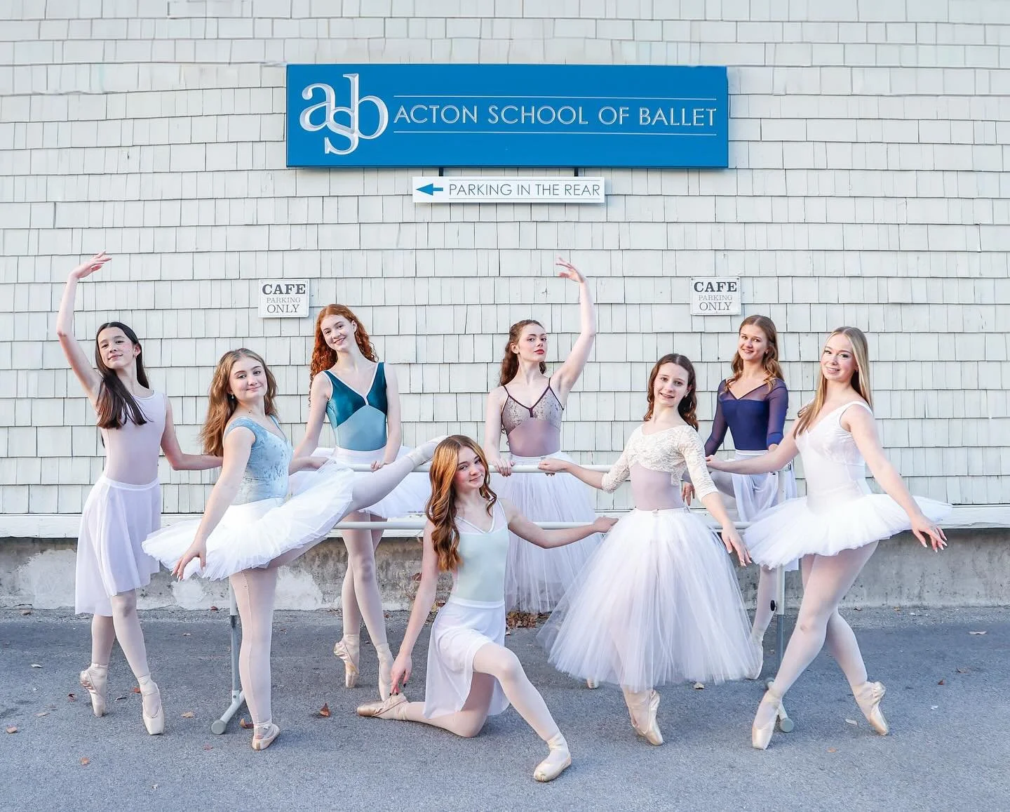 Happy World Ballet Day from ASB! 🩰🌎 We are so grateful to be able to celebrate and practice this artform everyday!

🔗Check out our story for a link to more information about World Ballet Day and the companies worldwide who have decided to share a 