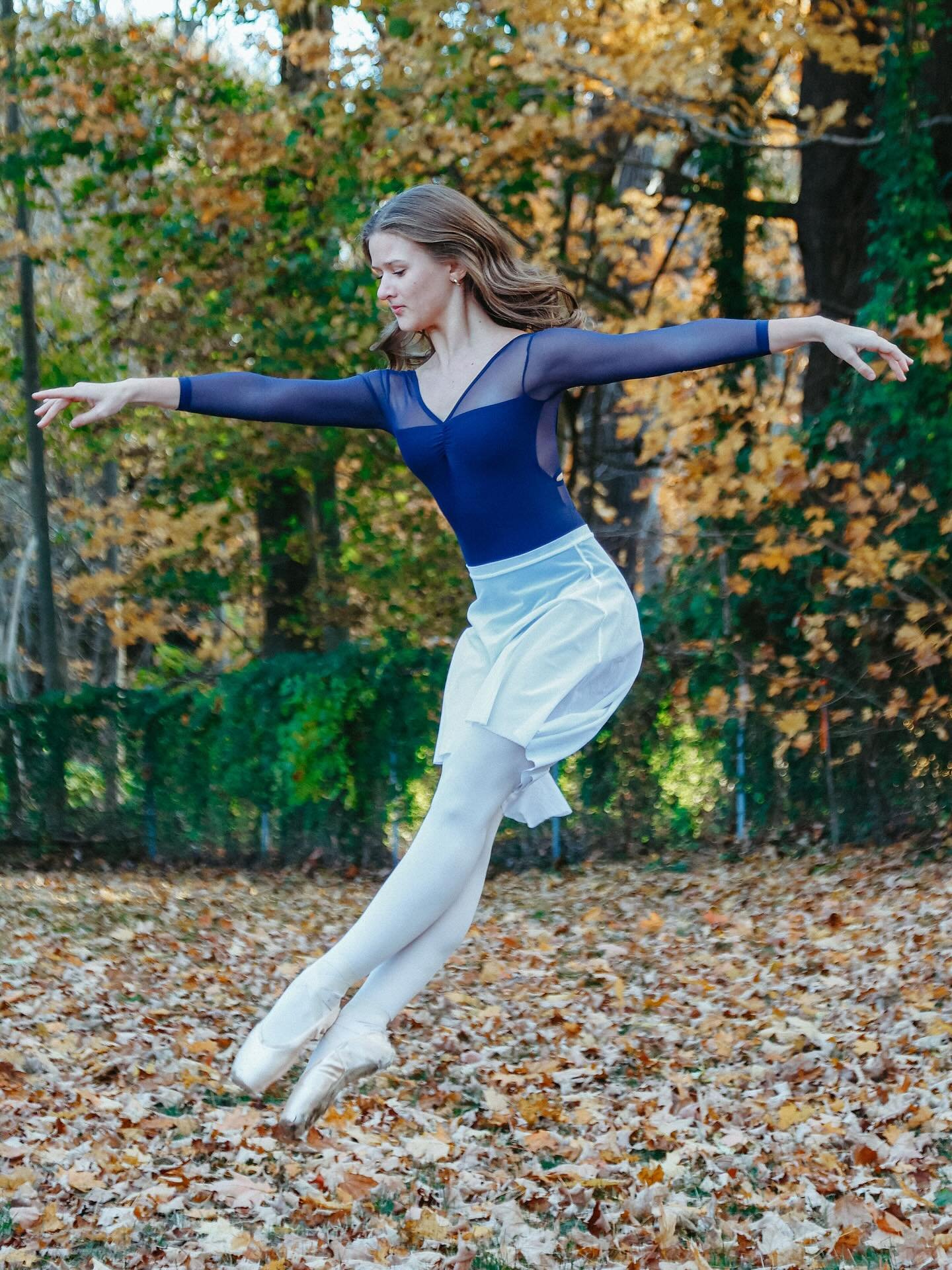 🎓We&rsquo;re kicking off our 2026 Senior Spotlights with Nika Lysyj!✨

Nika is looking forward to &ldquo;continue dancing as much as possible after&rdquo; graduation! We asked her what she would say if she could talk to her younger self on her first