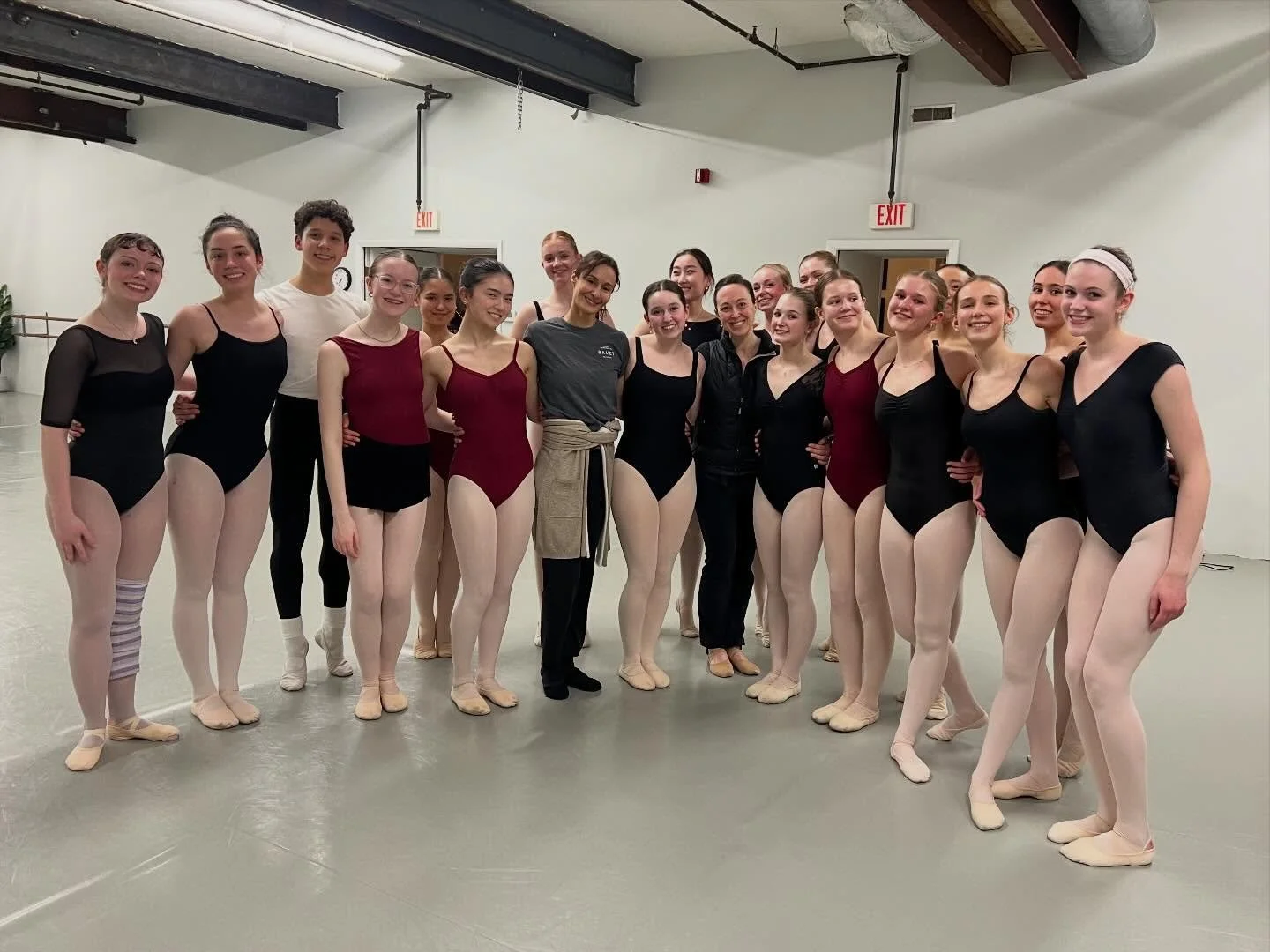 We were thrilled to welcome back Myriam Simon for her second Master Class at ASB last week!🩰

⭐️Myriam grew up training with our very own ASB Faculty Member, Ms.DuPaul, at the &Eacute;cole sup&eacute;rieure de ballet du Qu&eacute;bec. She went on to