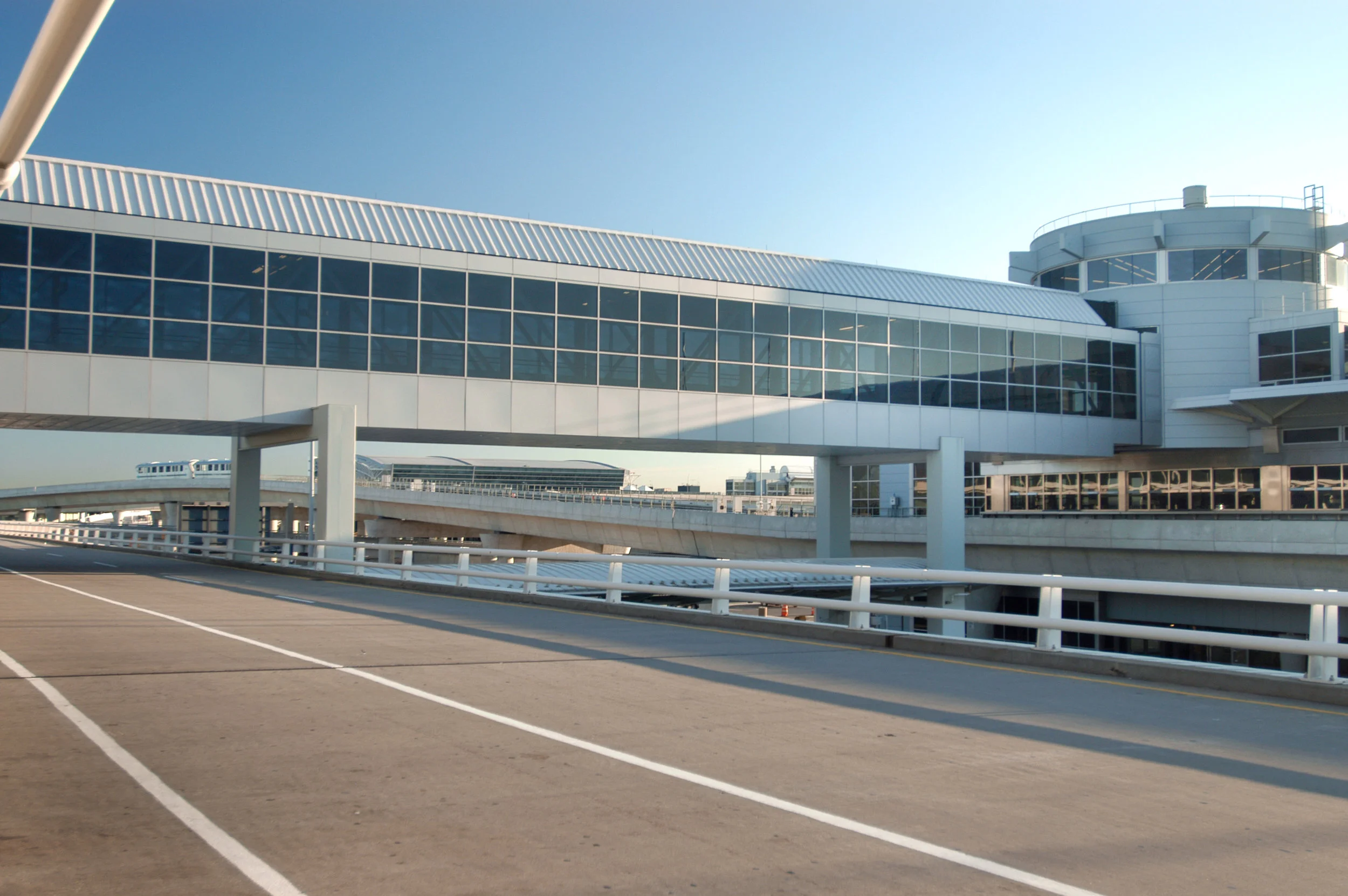 Airtrain.6.20.04-03.jpg