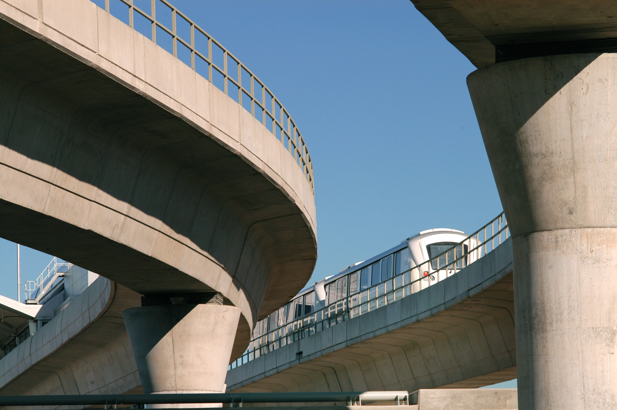 Airtrain.6.20.04-26-2.jpg