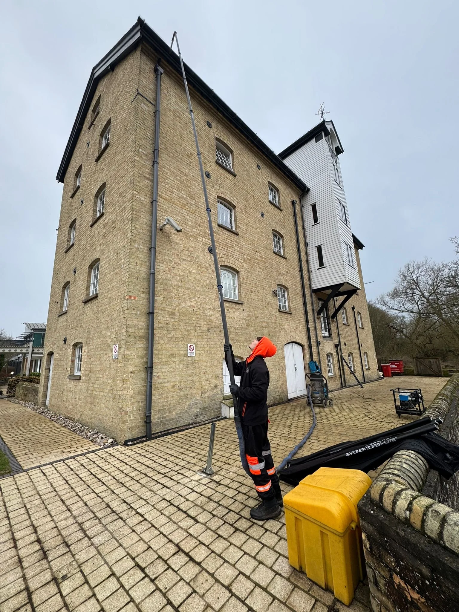 WhatsApp Image 2026-03-22 at 08.32.11 (1).jpeg