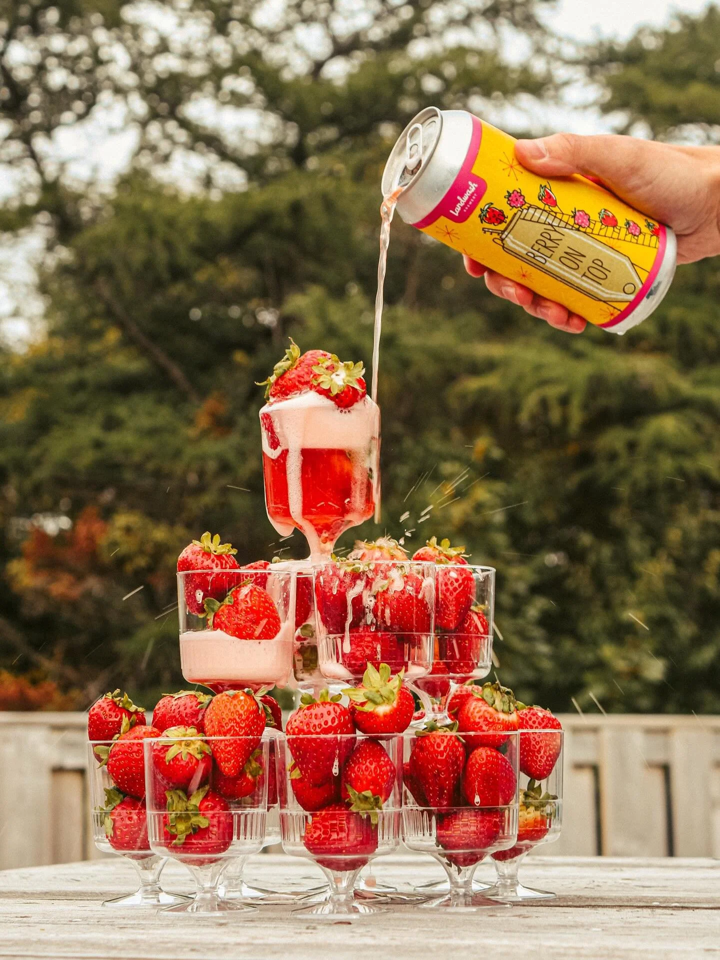 Berry on Top is BACK! We brought this one back by VERY popular demand.
🍓 
This beer is a fruited sour with an ABV of 4.8%. Bright and tart, Berry on Top is overflowing with flavours of fresh strawberry jam and raspberry candy. It will be available e