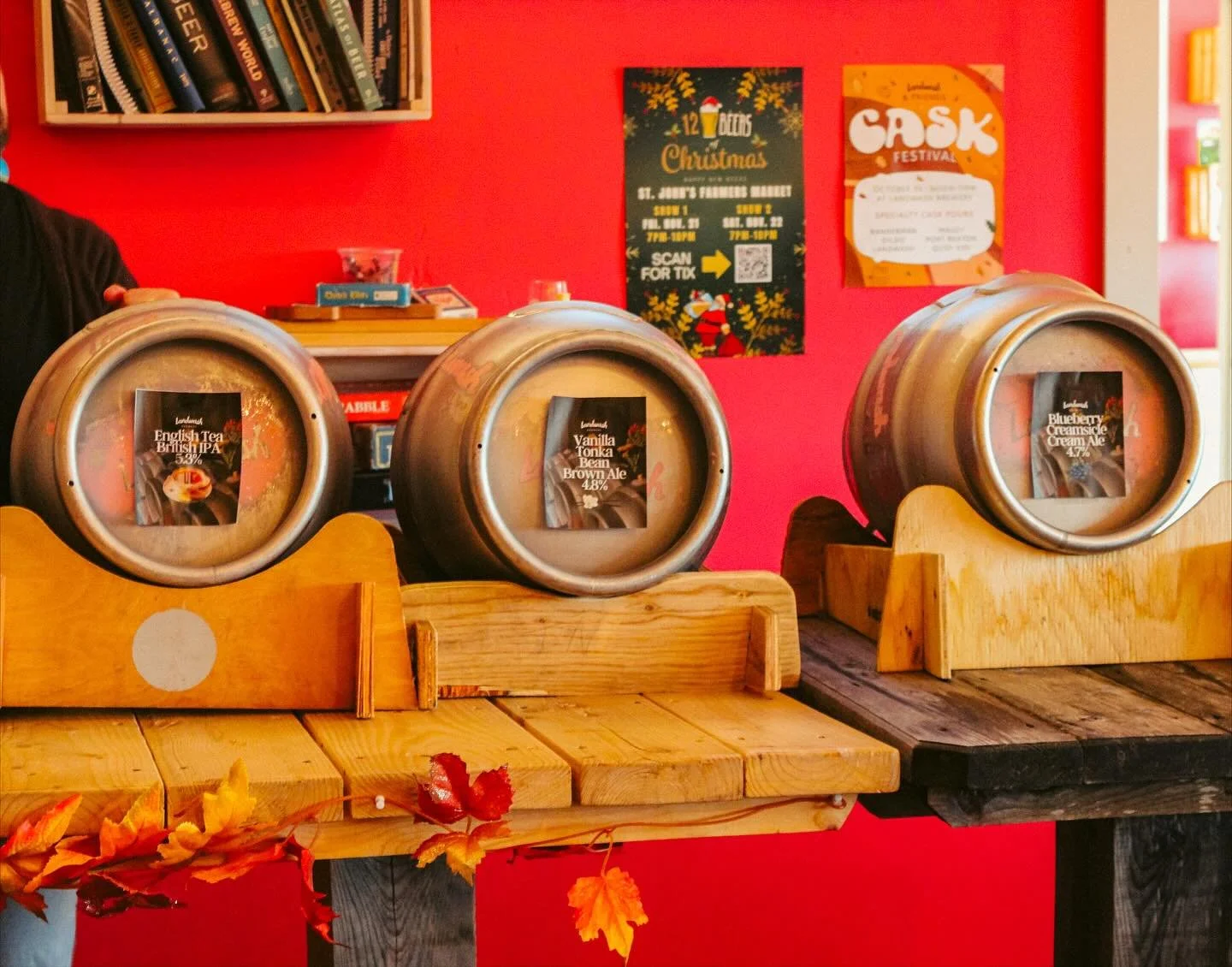 It may be grey outside, but the taproom is full of cozy vibes. Today, is our annual Cask Fest! We&rsquo;ve got casks from @portrextonbrew @quidividibrewery @dildobrewingco and more!
🍻
These special casks are here for a very limited time, once they&r