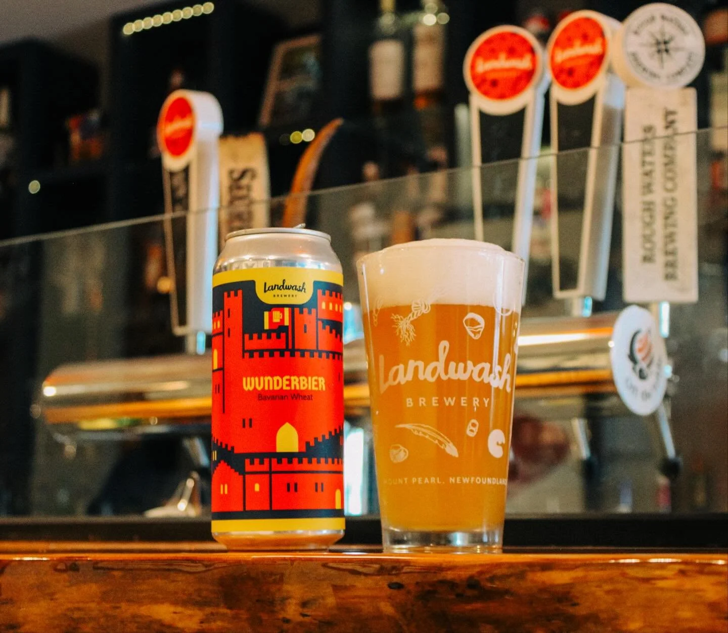 We popped by one of our favourite sushi spots on the island @newfoundsushiizakaya 
🍣 
We got to talk with all about the Corner Brook food scene with Sara and have some of our Wunderbier on tap!
🍻