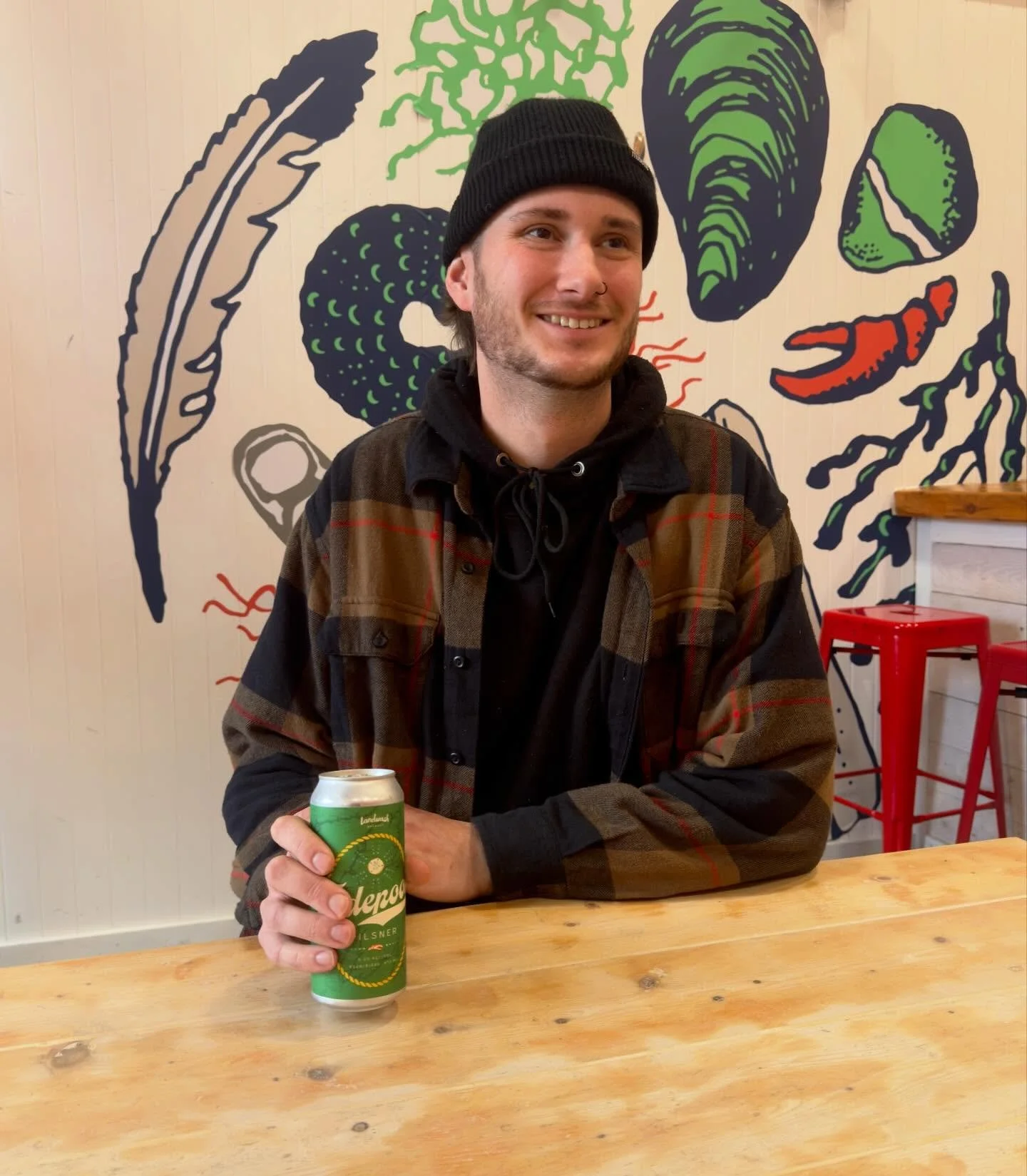 Say hi to Jason (Jay internally)! Jason has been with our team for sometime now, but he has been recently promoted to Distribution Manager.
🚐
Jason chose Tidepool, our German Pilsner, as his favourite beer.
🌊
Scroll through to see the rest of his r