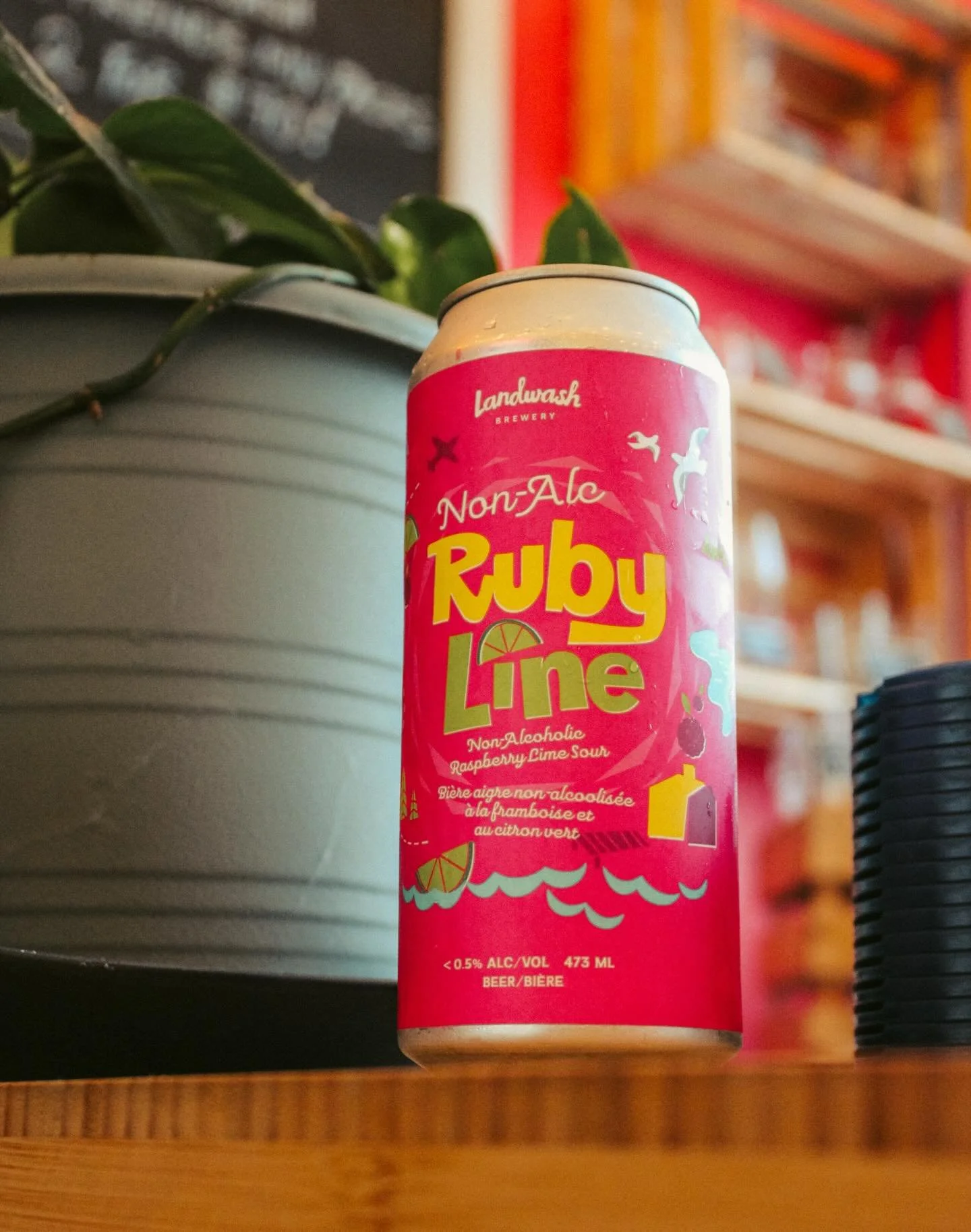 It&rsquo;s finally here! Non Alcoholic Ruby Line is now available!
🍻
Big congrats to our brew team (Jason, Tim, Mike, and Alex) for their tireless efforts on making this one a reality!
👏
The non alcoholic version of our best selling beer is now ava