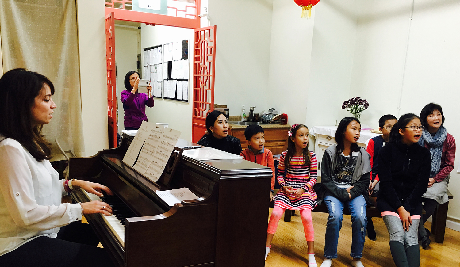 activities_sing_2.jpg