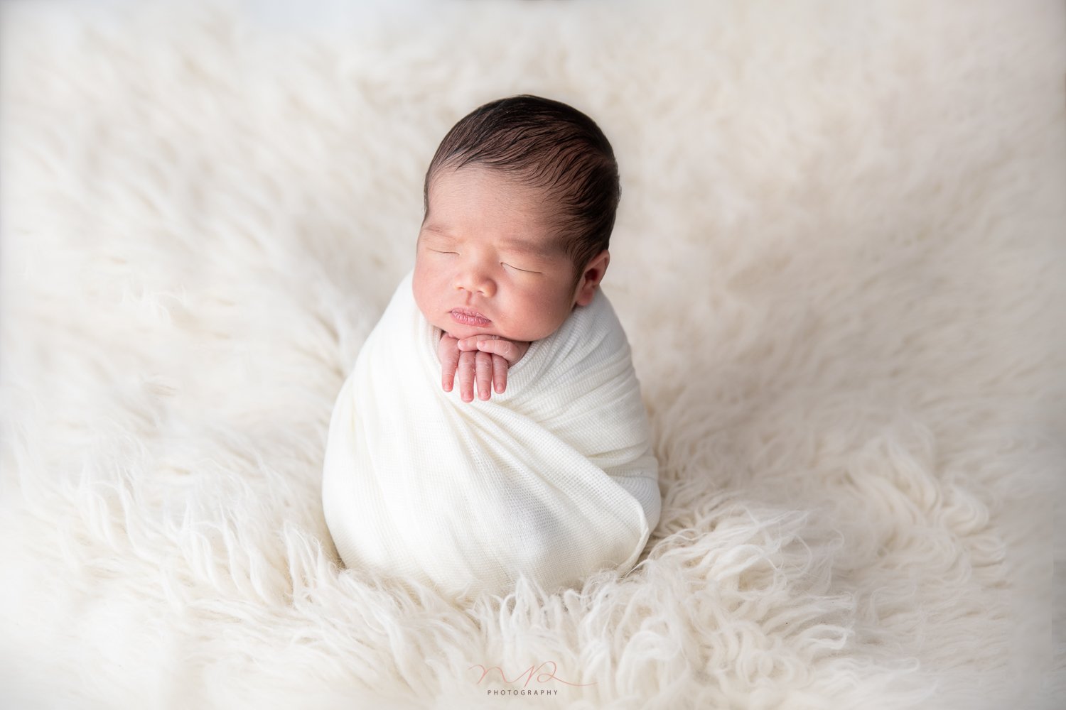 Newborn-Photoshoot-Vaughan-Woodbridge-NP-Photography