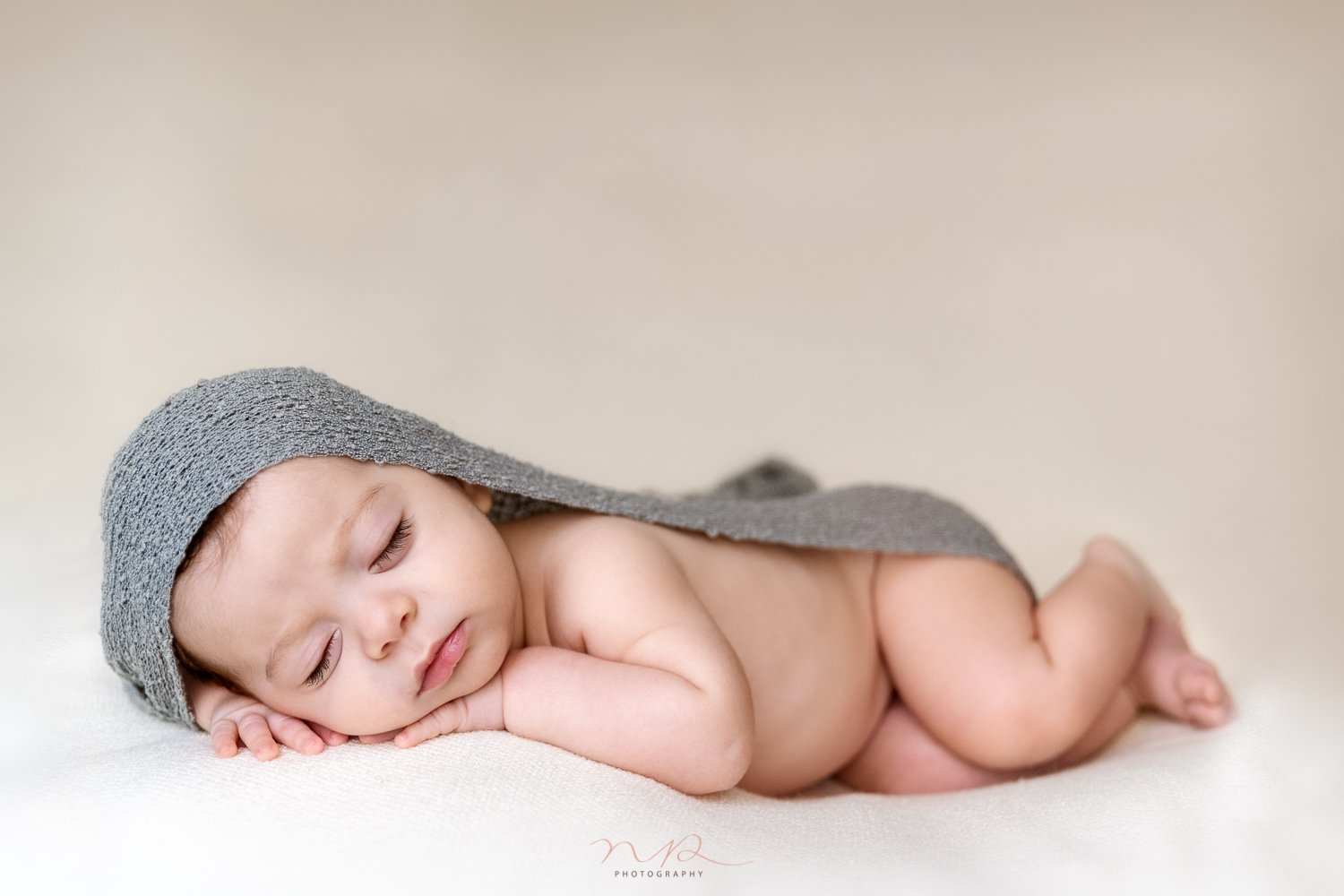 Newborn-Photoshoot-Vaughan-Woodbridge-NP-Photography