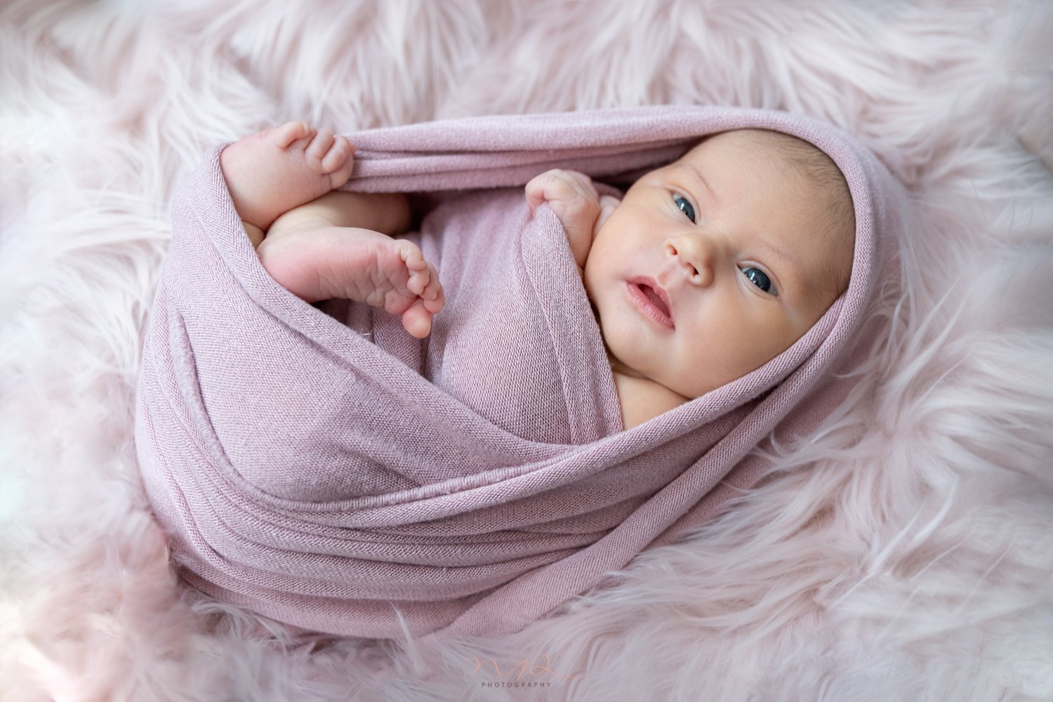 Newborn-Photoshoot-Vaughan-Woodbridge-NP-Photography