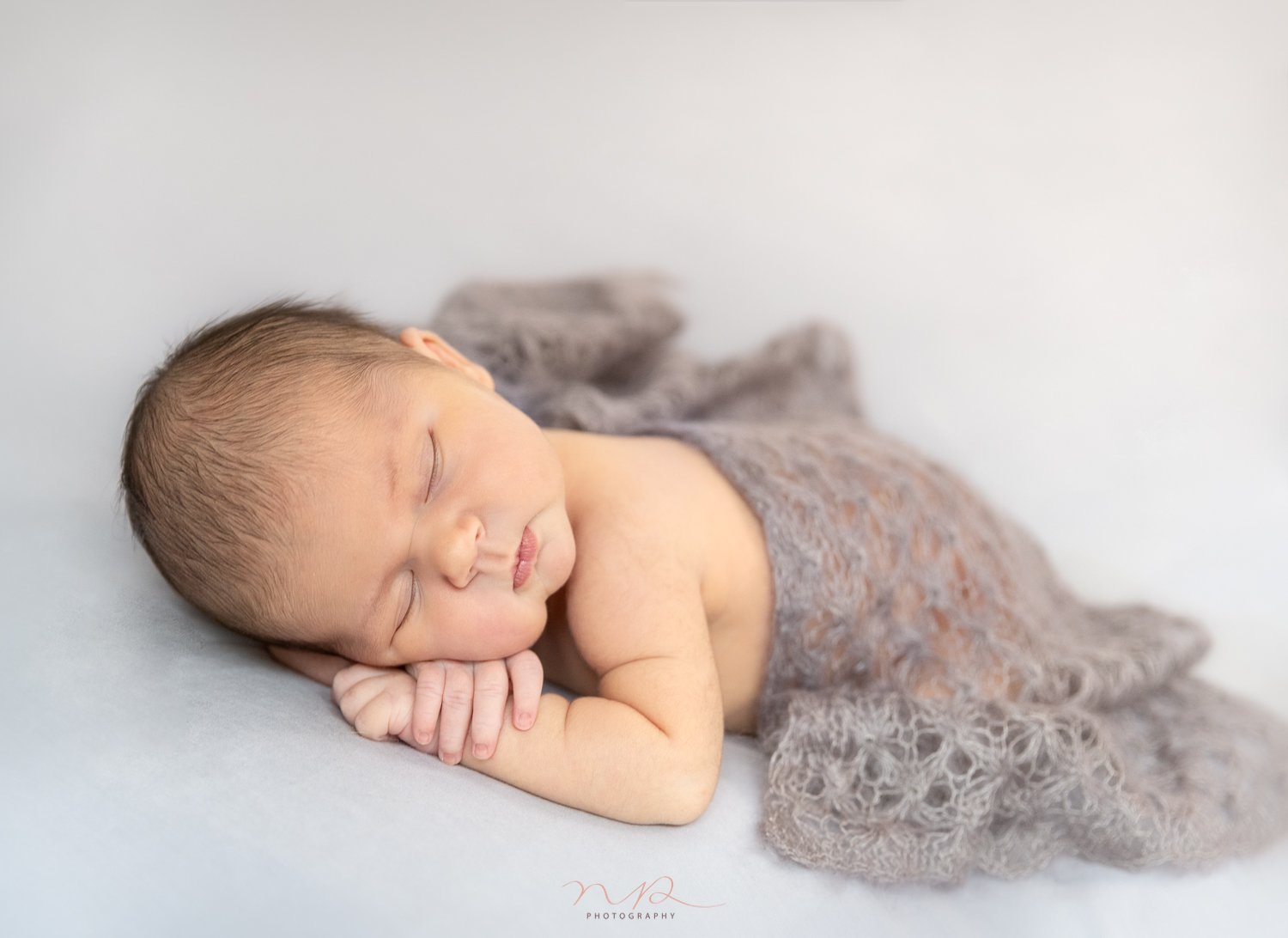 Newborn-Photoshoot-Vaughan-Toronto-NP-Photography