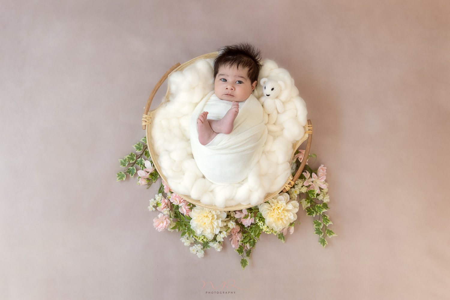Newborn-Photoshoot-Vaughan-Woodbridge-NP-Photography